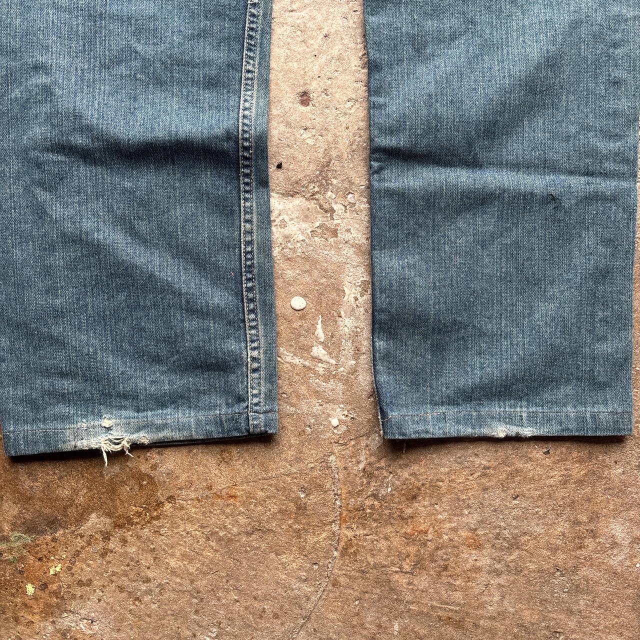 Blue denim Levi’s 512 jeans