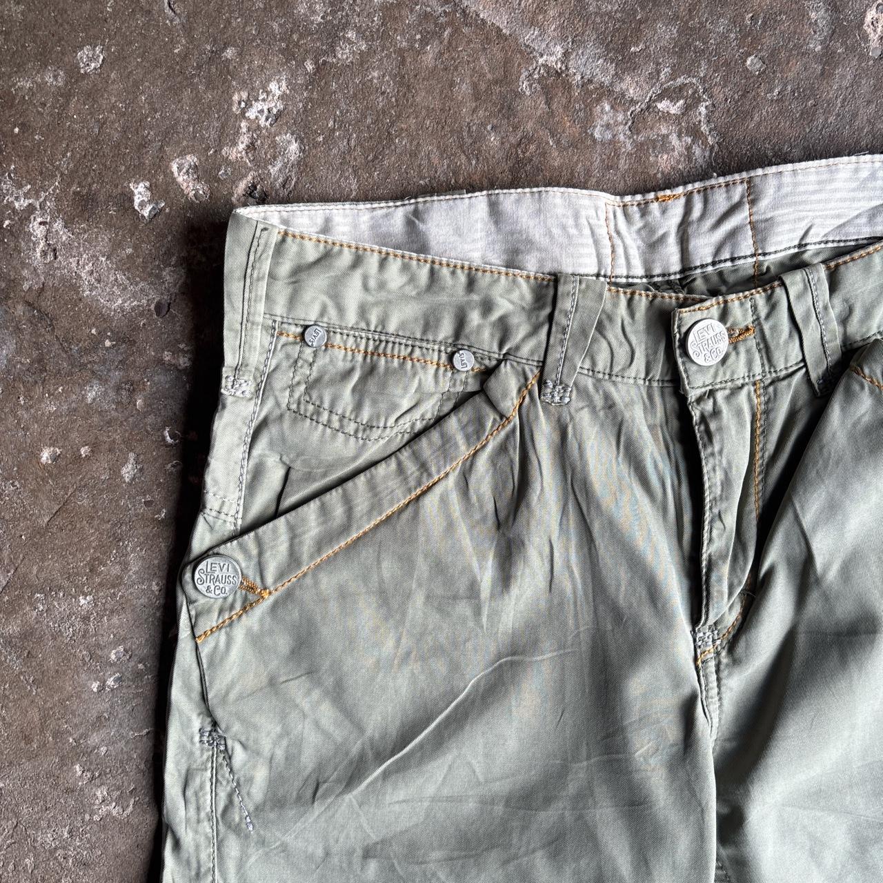 Khaki Levi's 100% Cotton Trousers