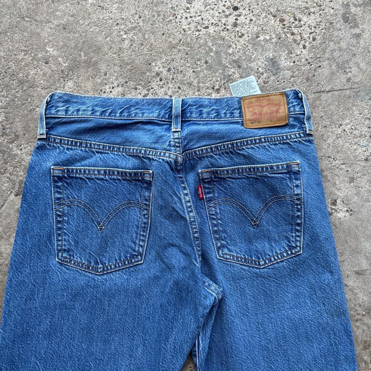 Blue denim Levi’s Jeans