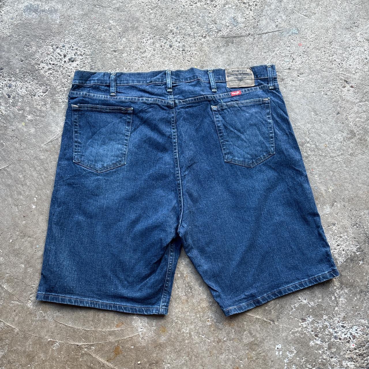 Blue denim Wrangler Jorts
