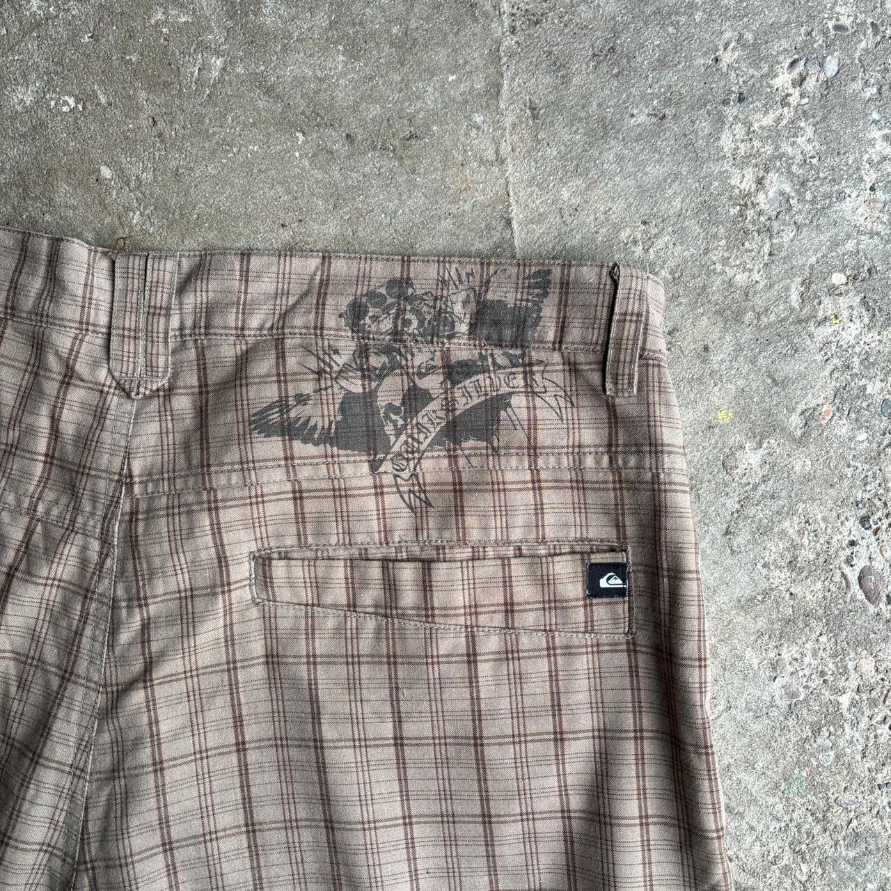 Brown Checkered Quiksilver Y2K Cargo Shorts