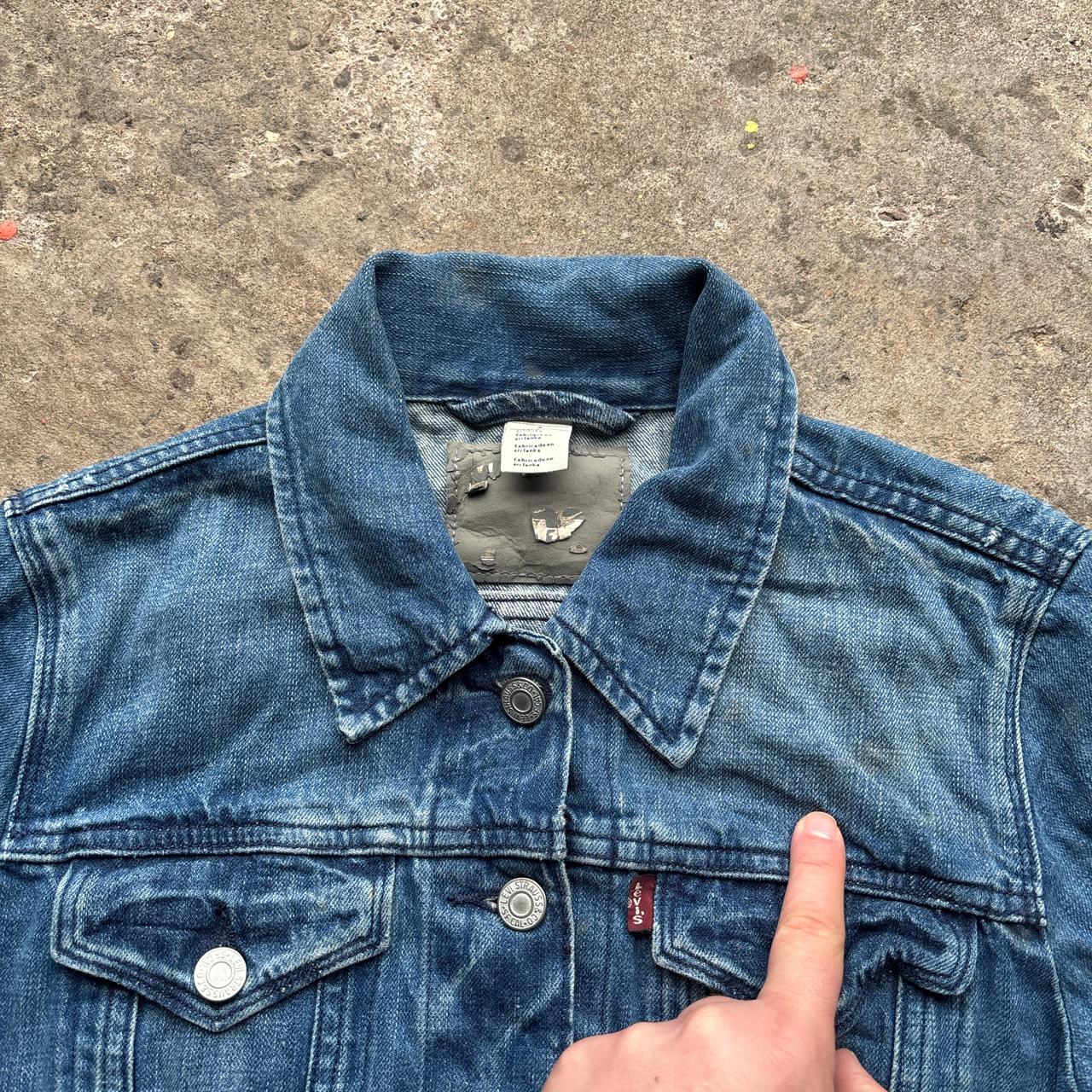 Blue Denim Levi’s Trucker jacket