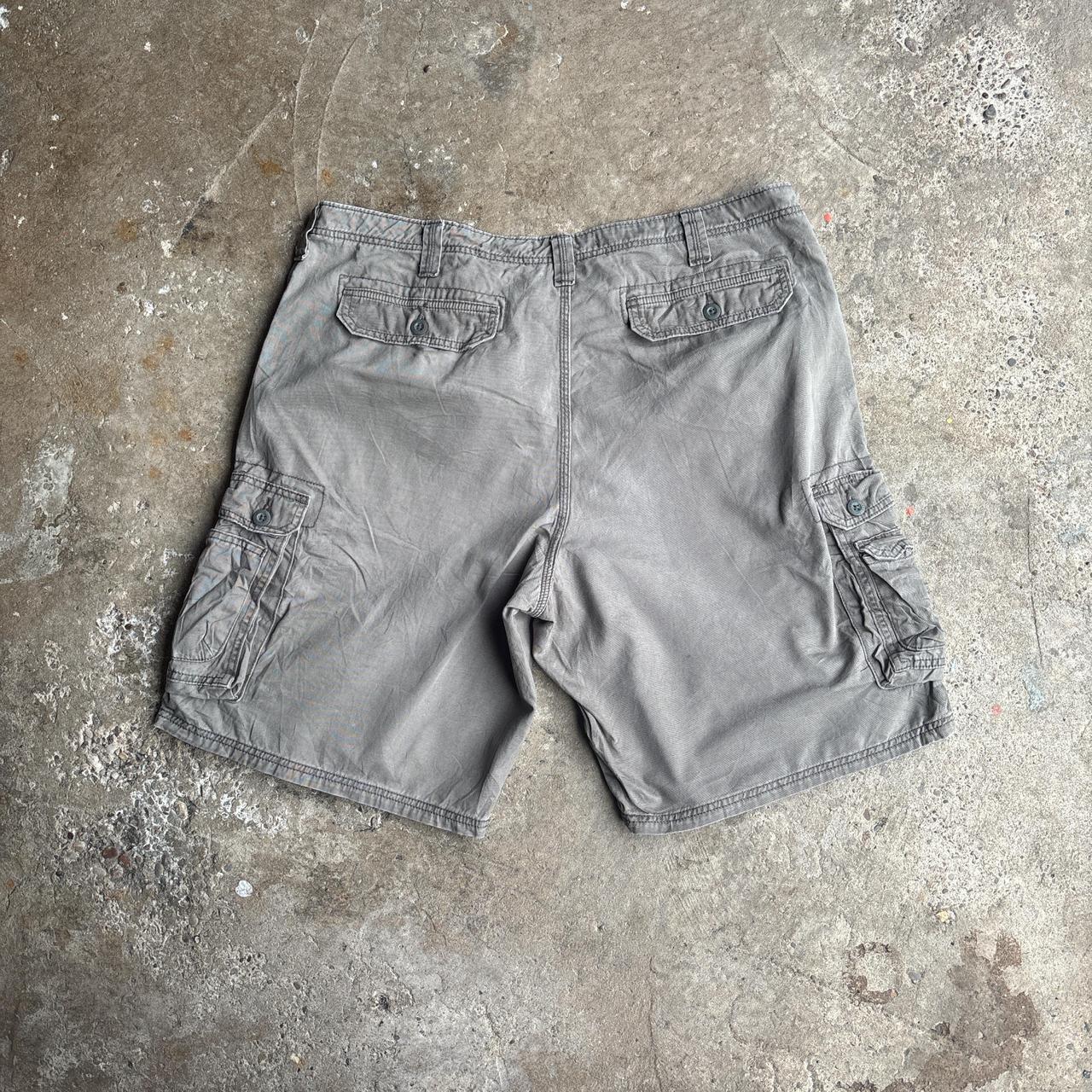 Khaki Green Lee Cargo shorts