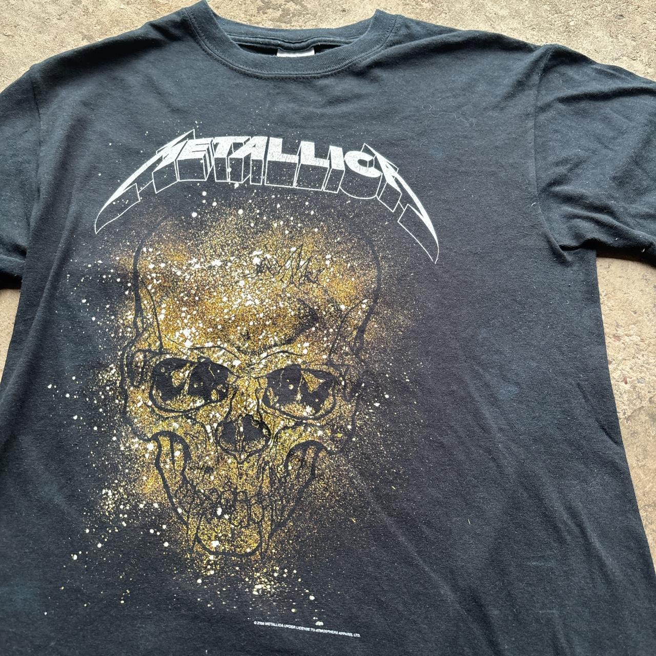 Black 00s Metallica t-shirt