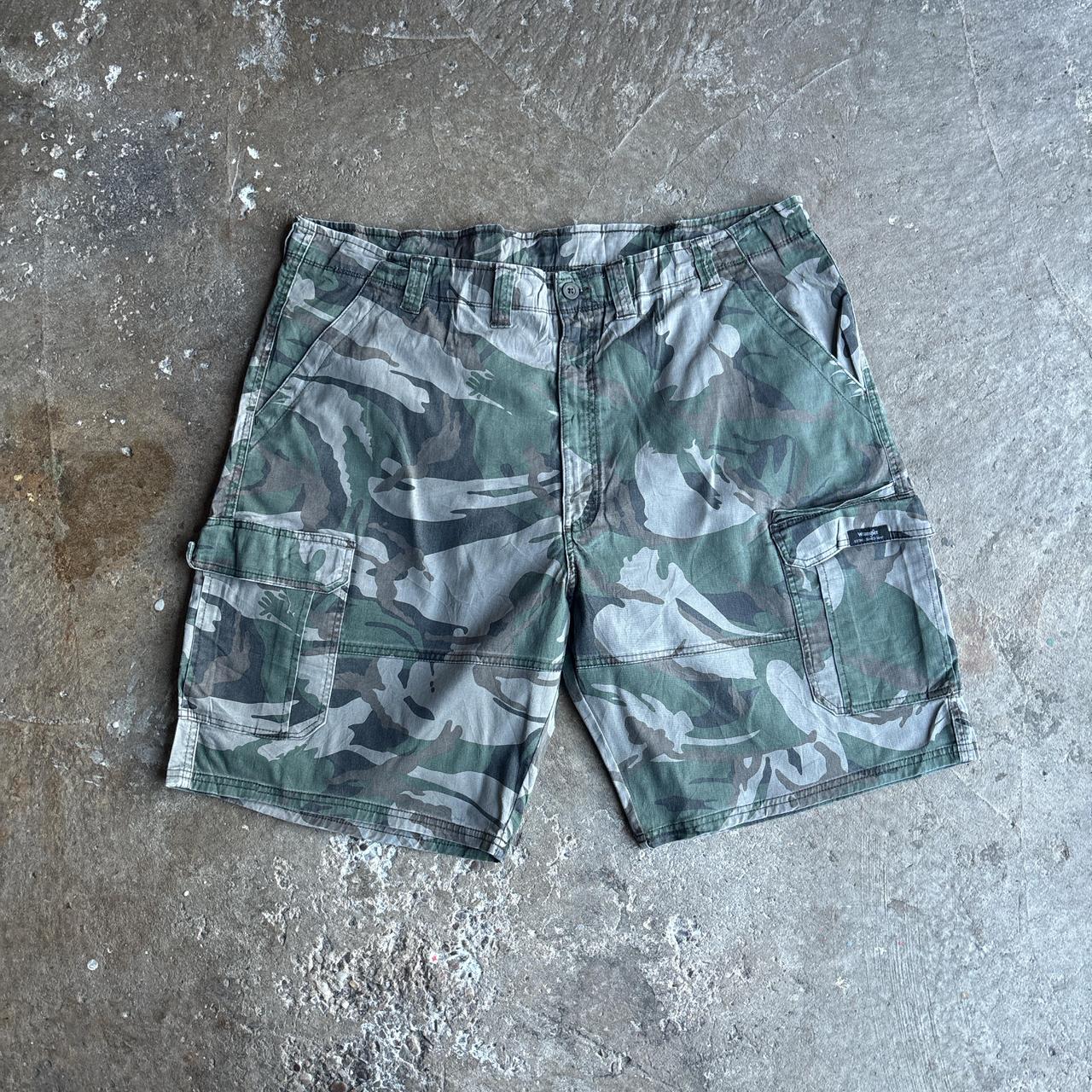 Camouflage Cotton Wrangler Cargo Shorts