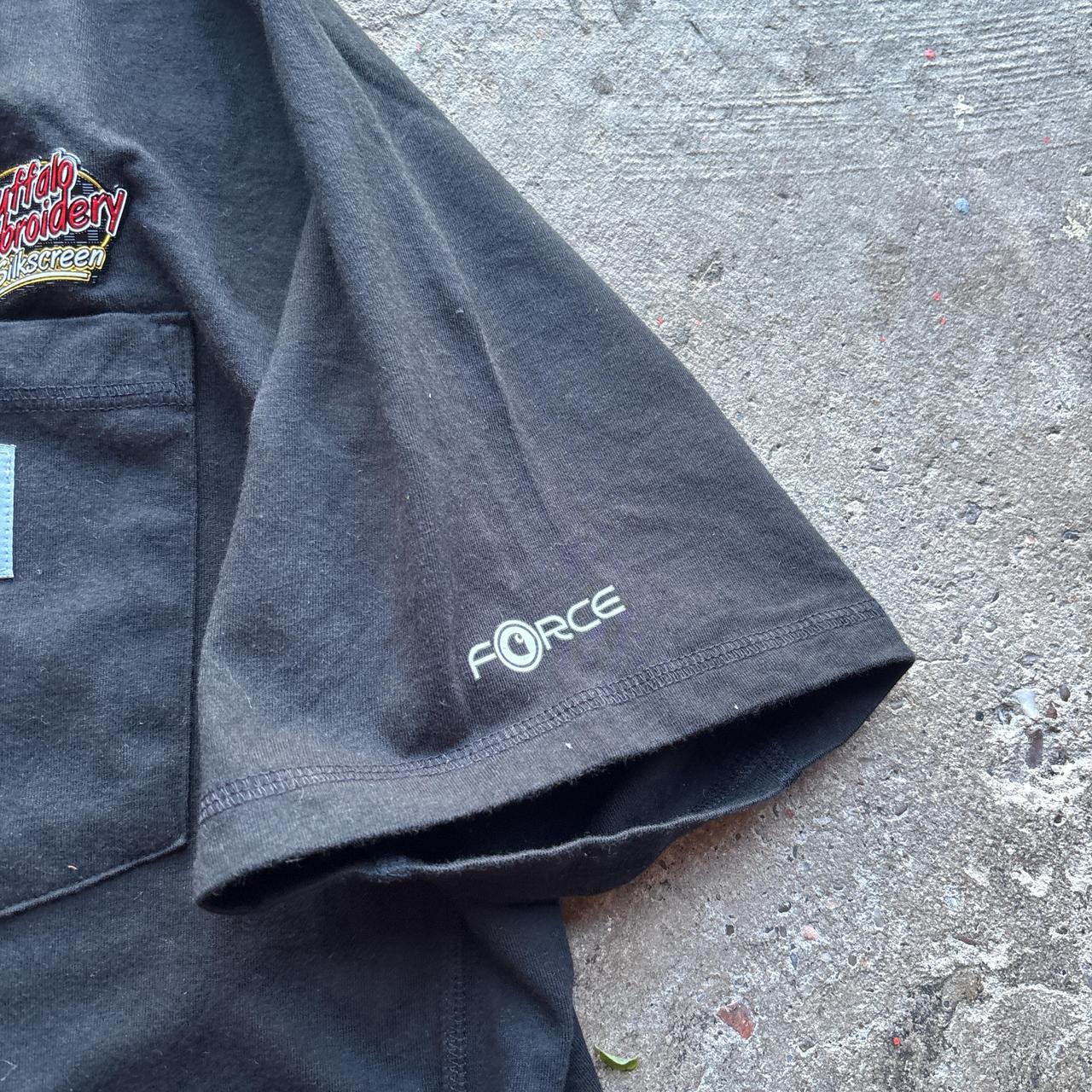 Black Carhartt single pocket tee - L