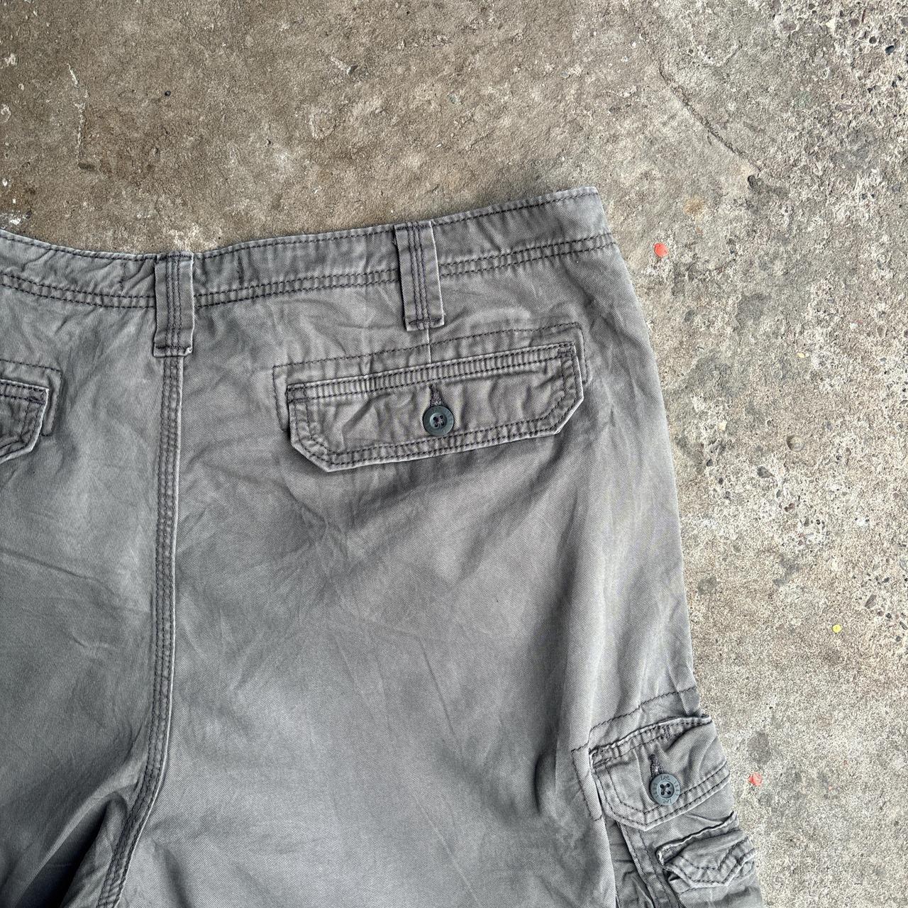 Khaki Green Lee Cargo shorts