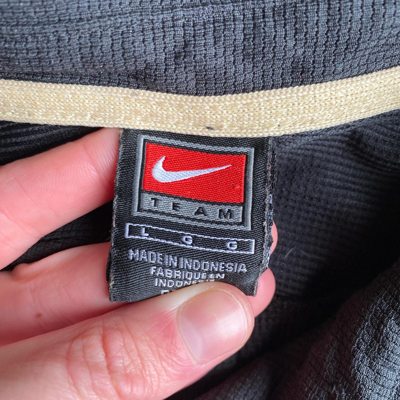 Black ā90s Nike Polo Shirt - L