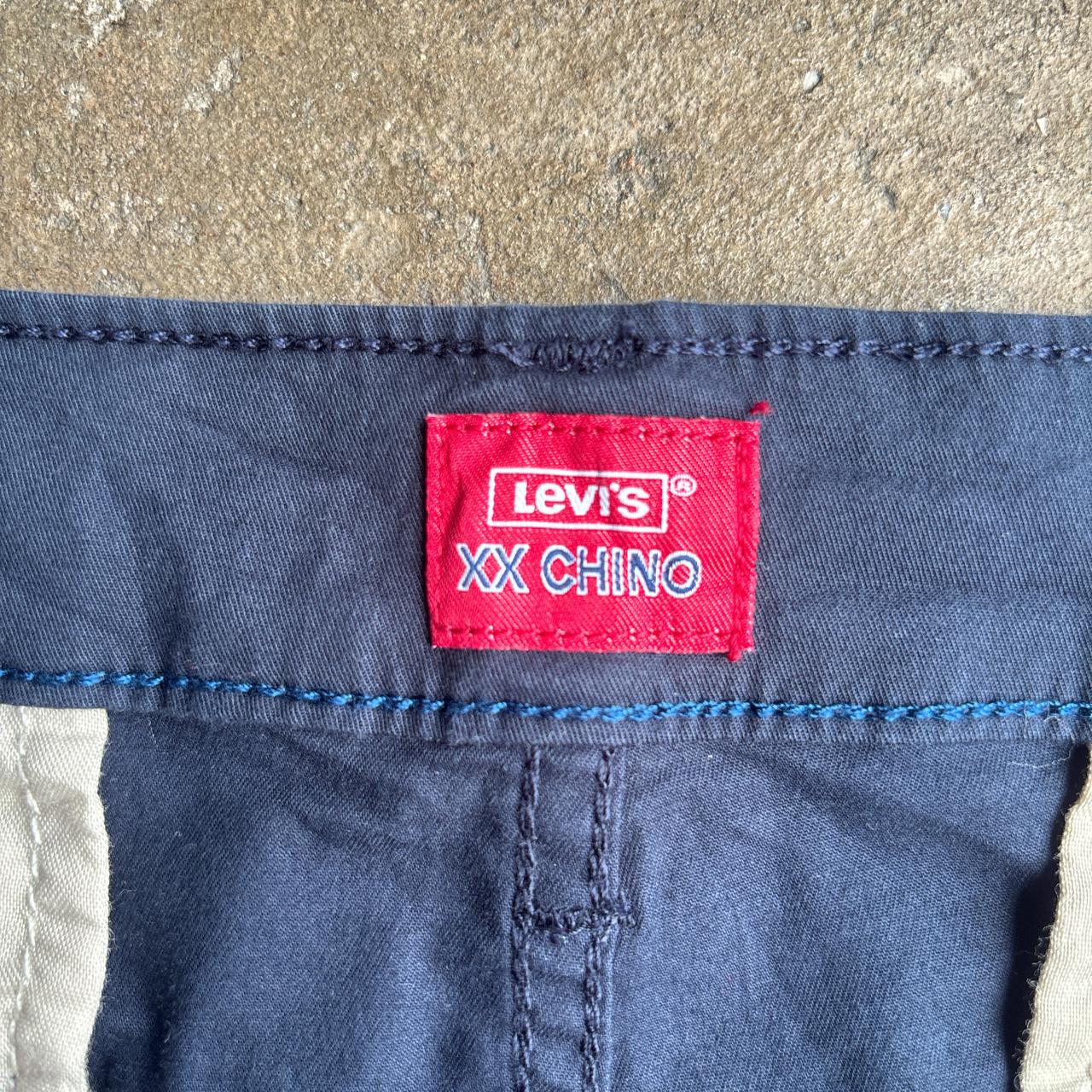 Navy Levi’s Chino Shorts - W34