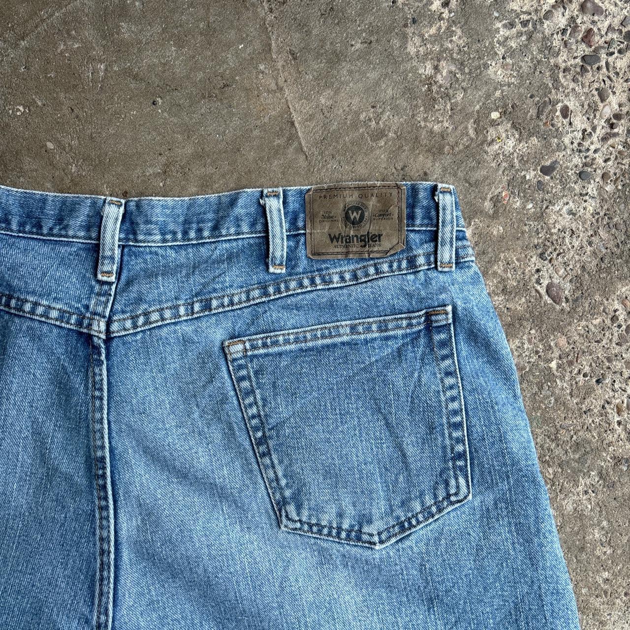 Blue Relaxed Fit Wrangler Denim Jeans