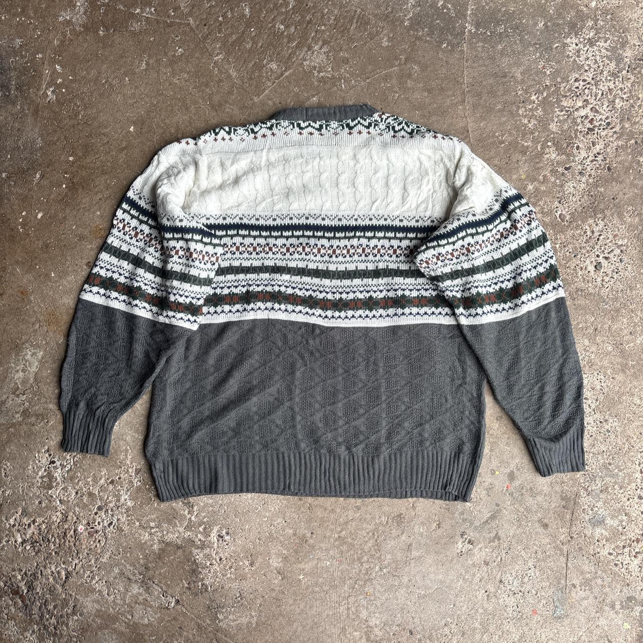 Grey & Cream Patterned Knitted Jumper - L