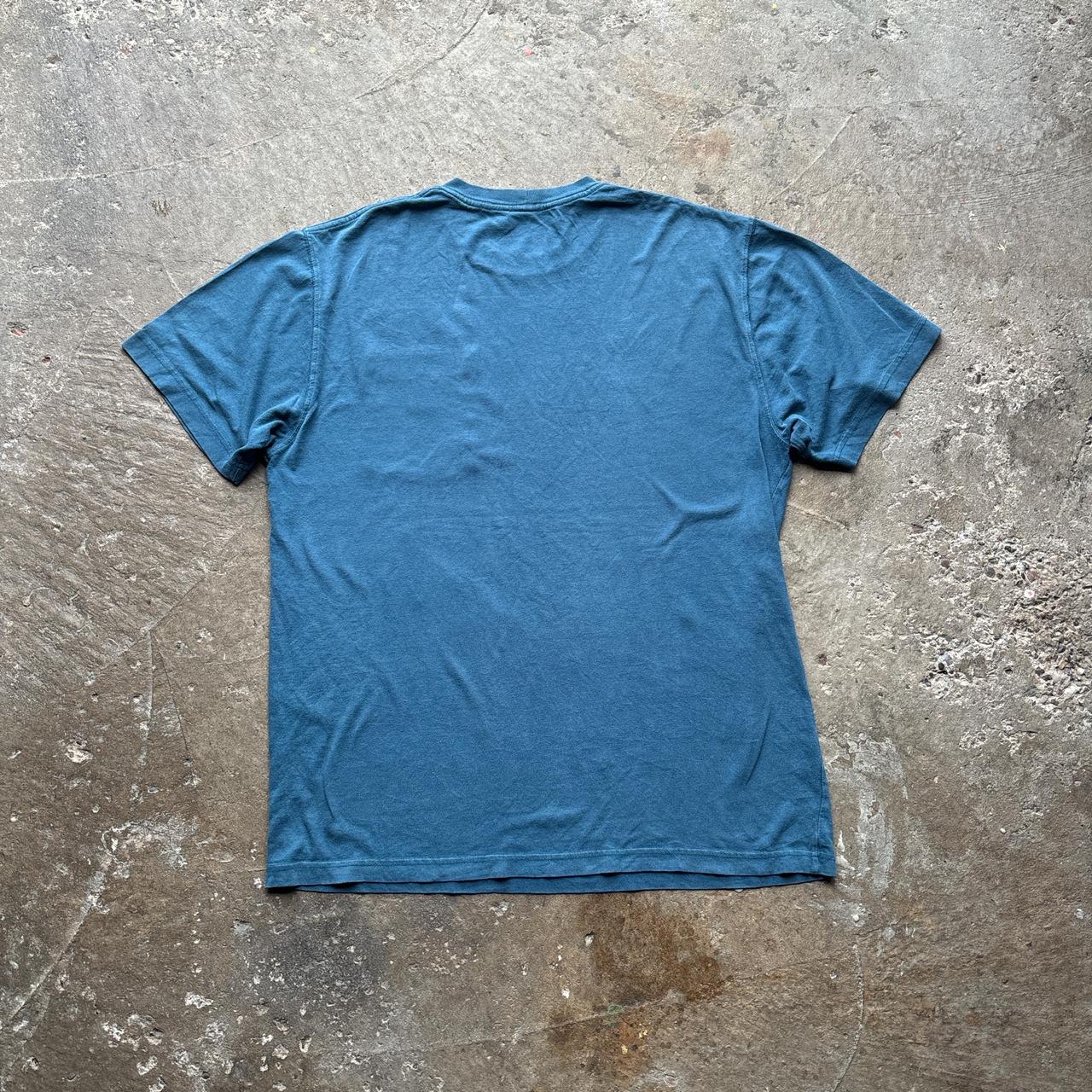 Blue Carhartt single pocket tee with company logo - M