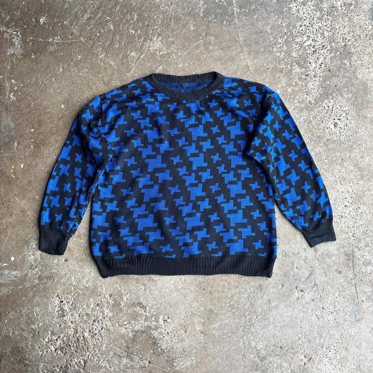 Black & Blue Patterned Design Knitted Jumper - M