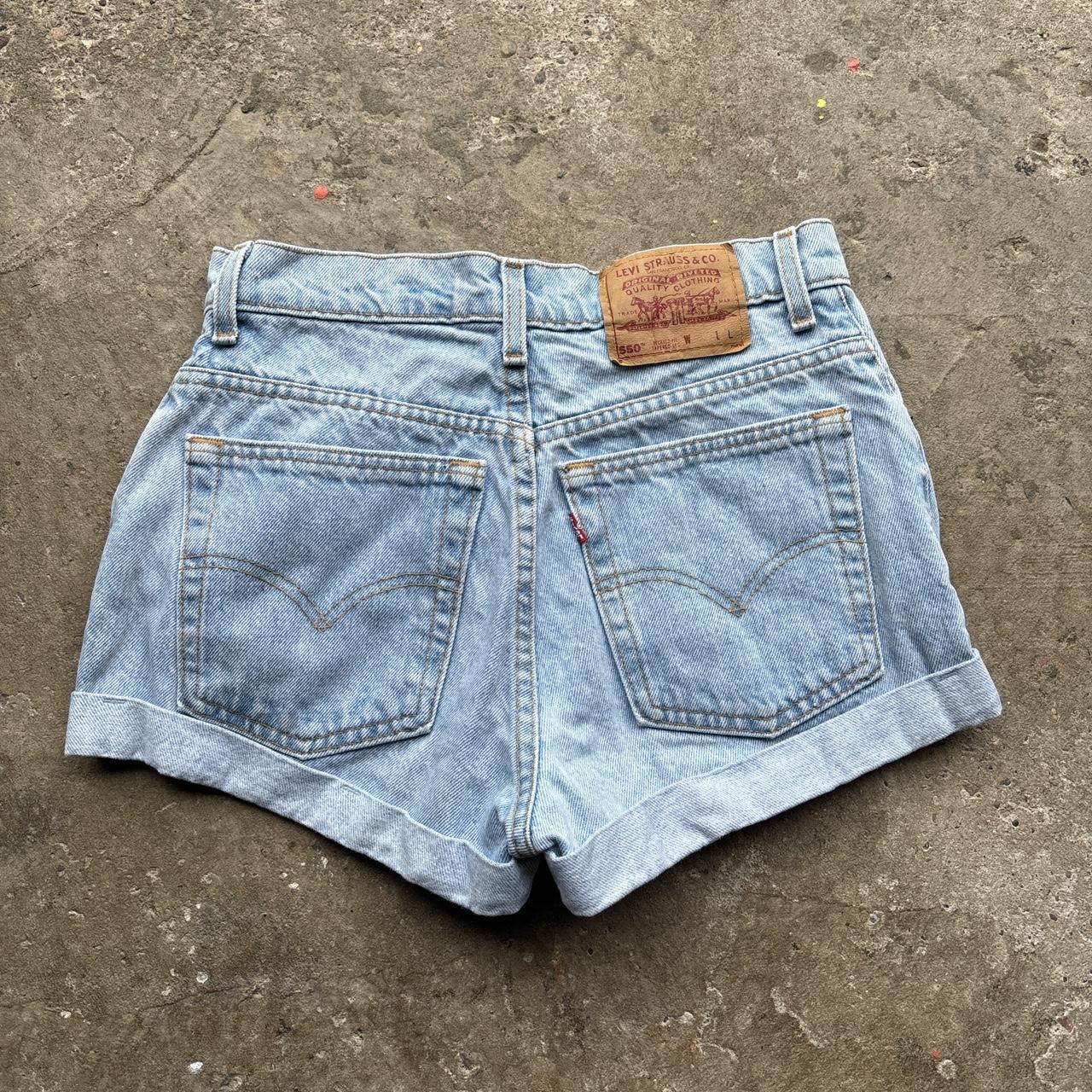 Vintage Light blue Levi’s denim short shorts