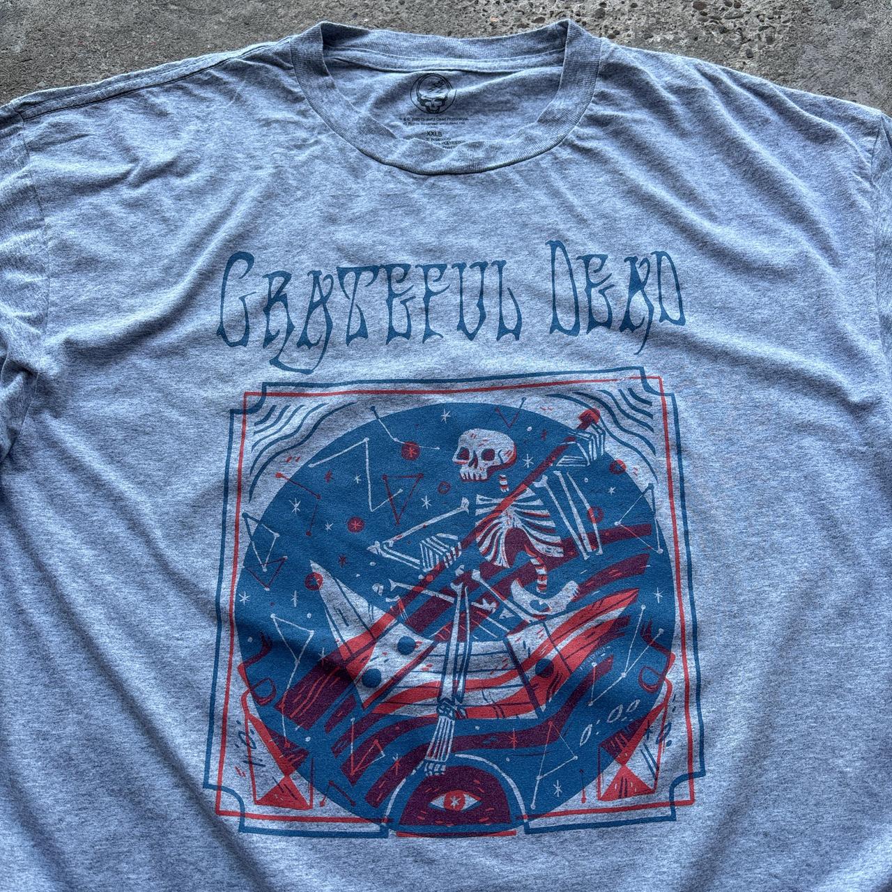 Official Grey Grateful Dead band t-shirt