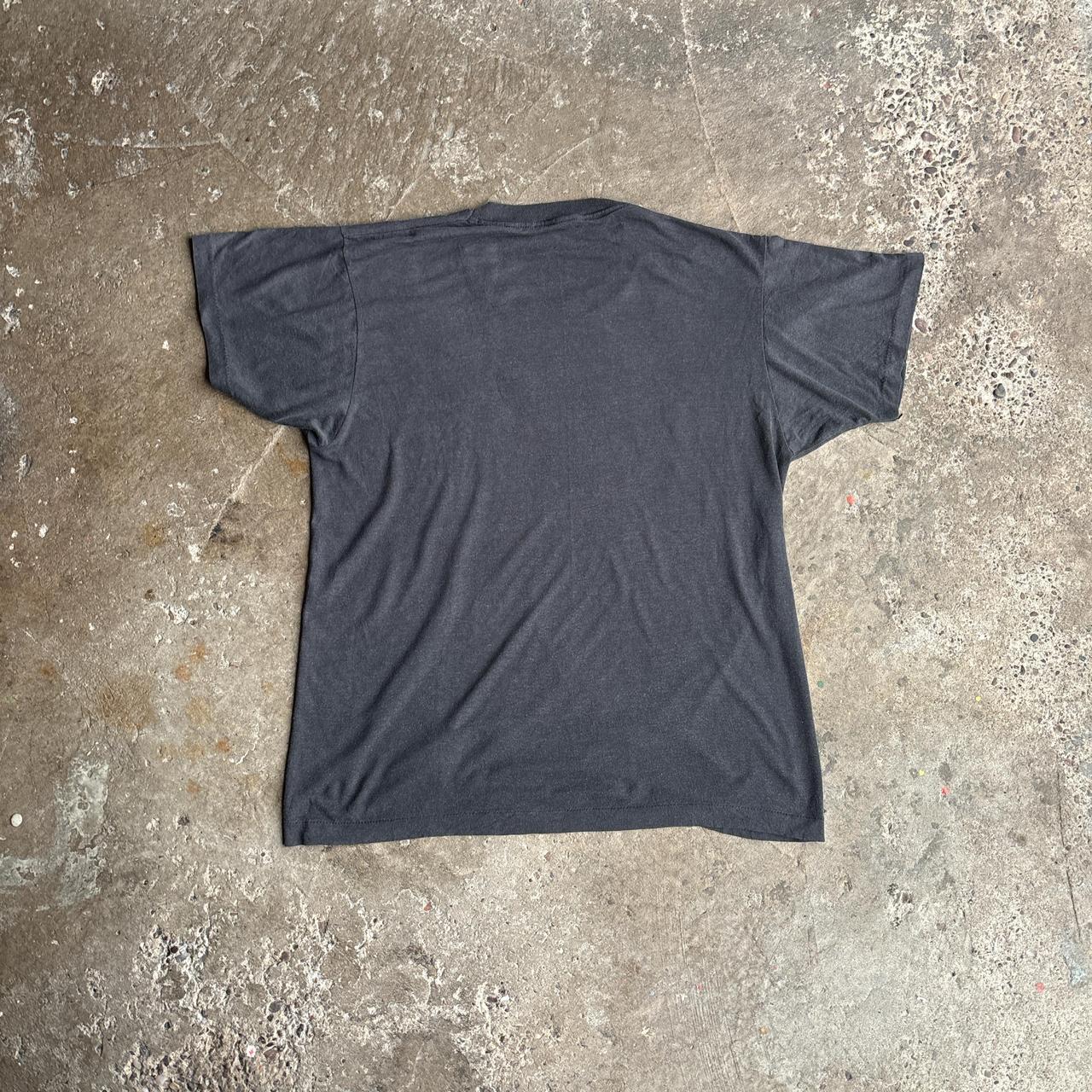 Grey Iowa Sports Team  Single Stitch Graphic T-Shirt - M