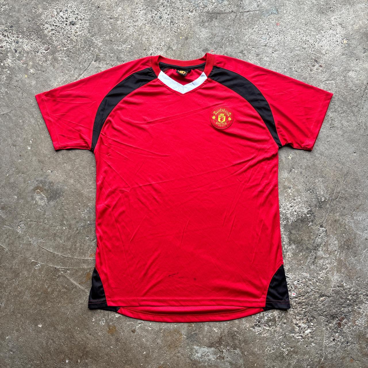 Black and Red Manchester United Training