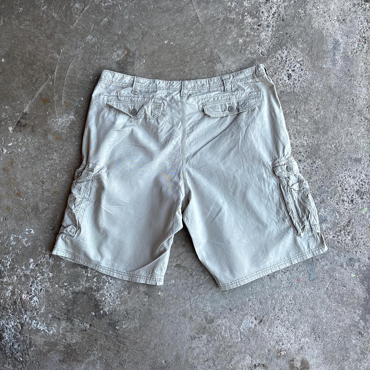Lee Dungarees Cream Cargo Shorts