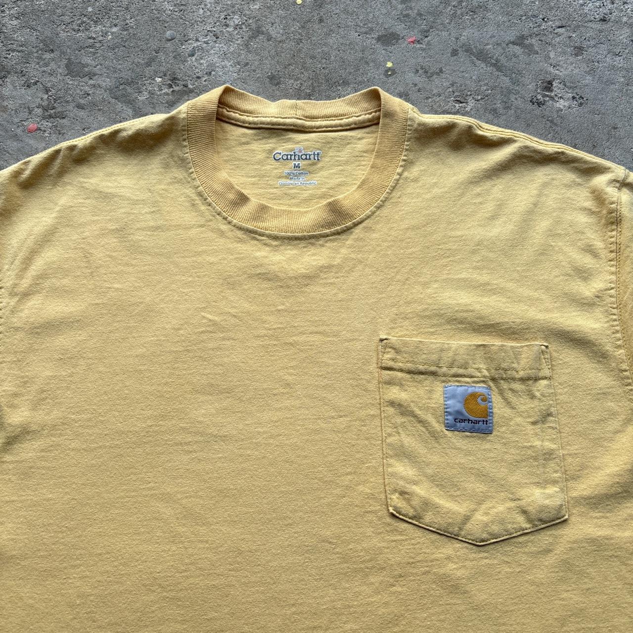 Vintage yellow Carhartt single pocket t-shirt - M
