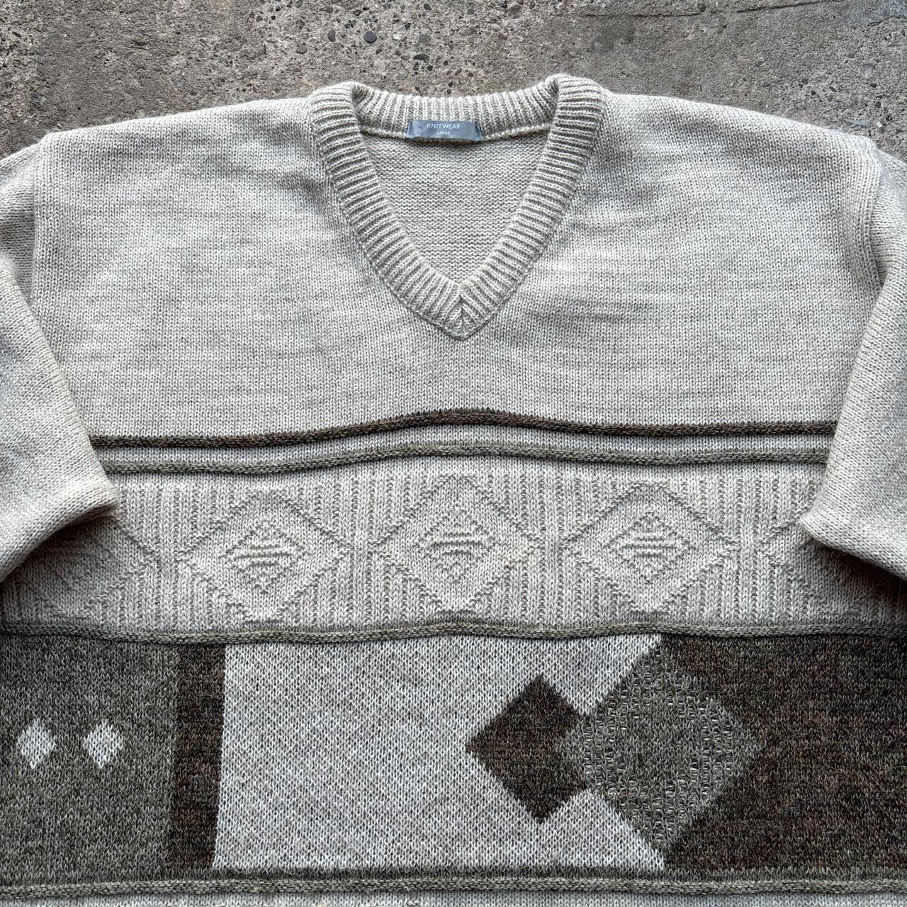 Vintage Cream wool jumper with abstract design - L
