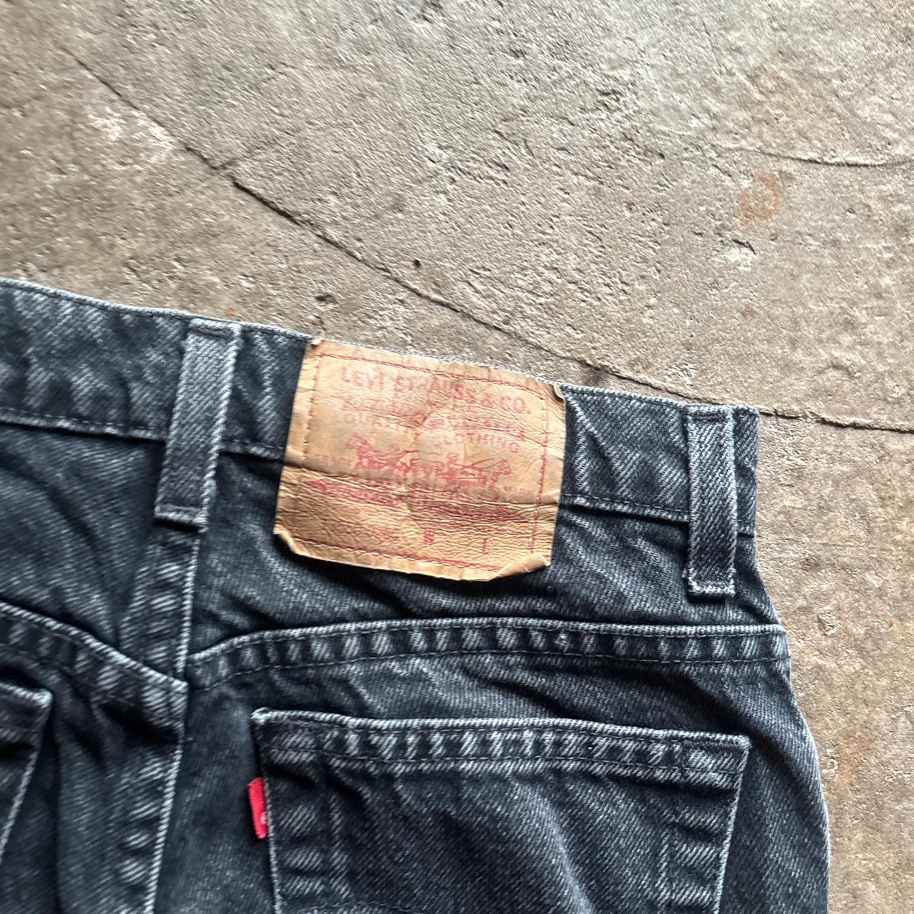 Vintage Black Levi’s Mom Jeans - W26