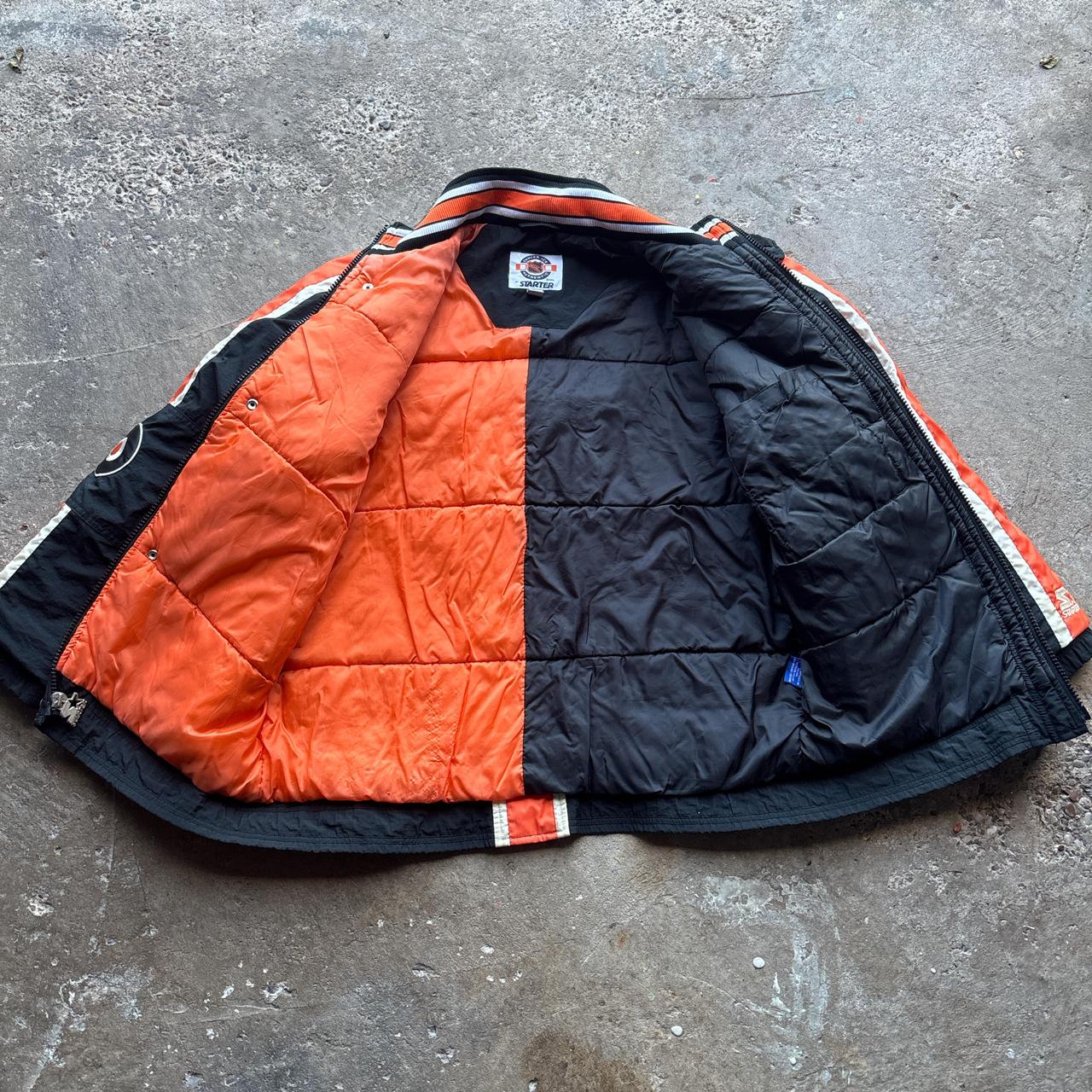 Black Philadelphia Flyers NHL Starter Jacket - M