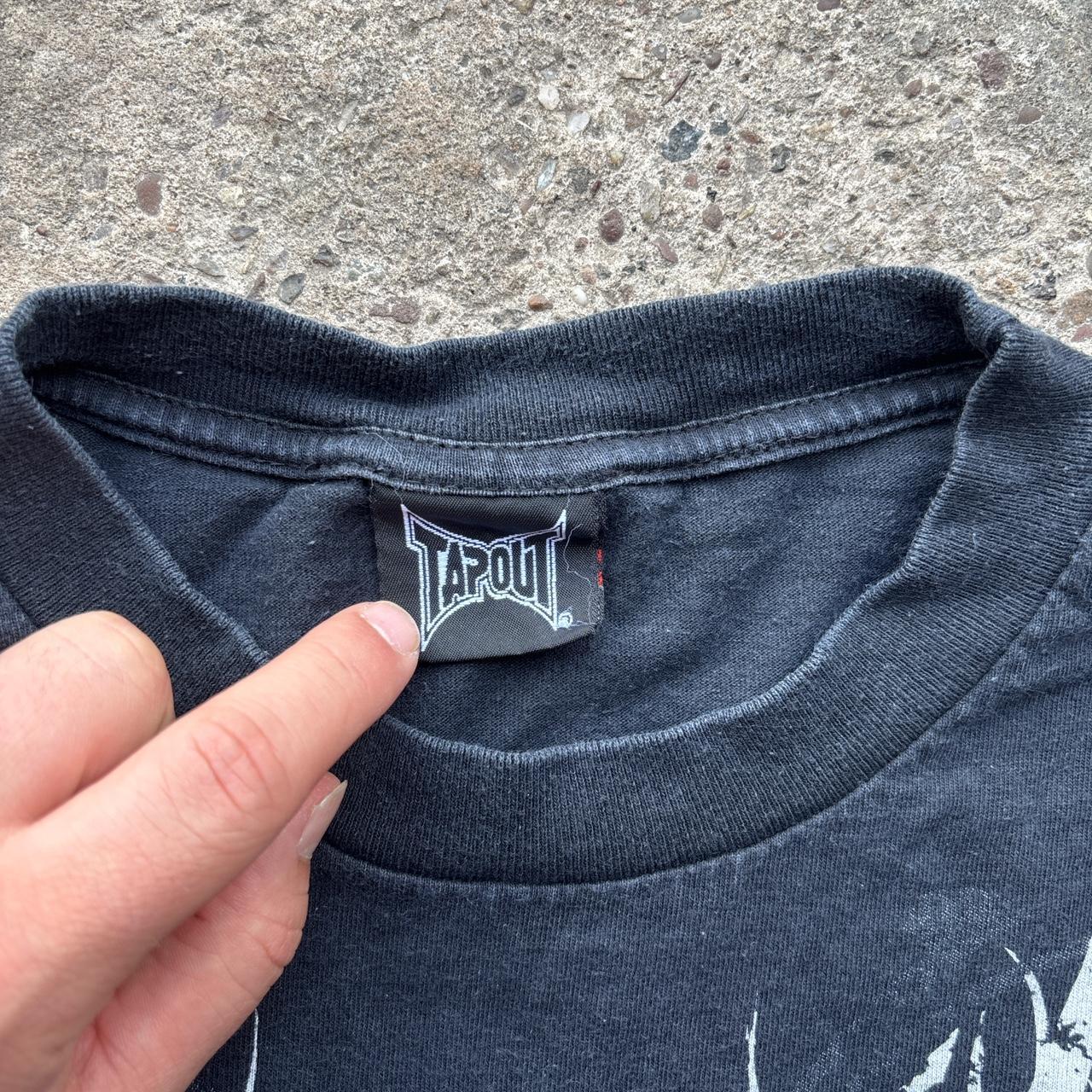 Vintage navy Tapout t-shirt