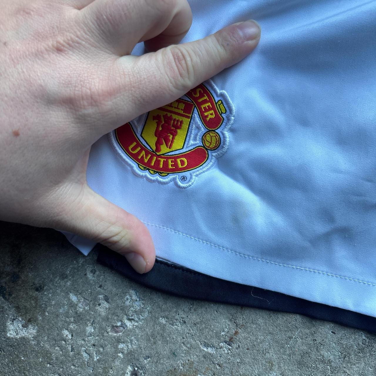 Vintage white Manchester United Nike shorts