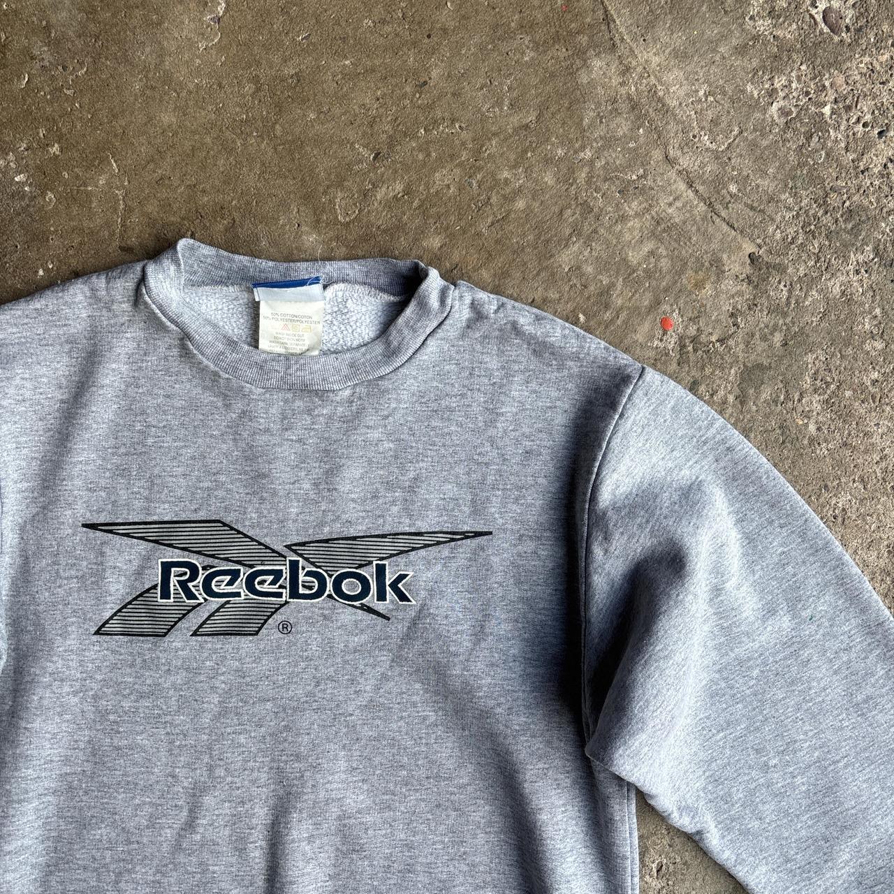 Grey Reebok Embroidered Logo Sweatshirt - M (women’s - tag us large juniors)