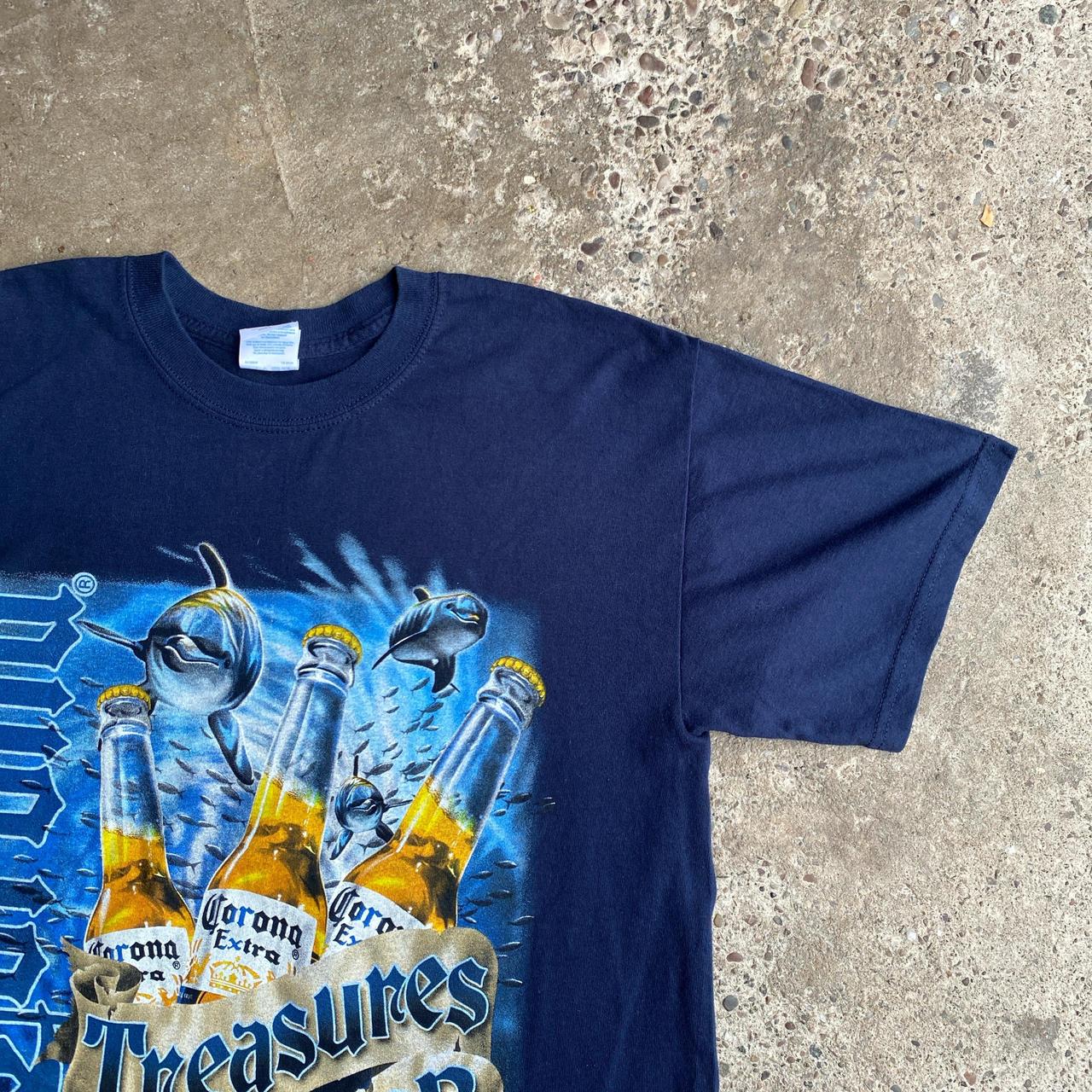 Navy Graphic Corona Extra Graphic T-Shirt - M