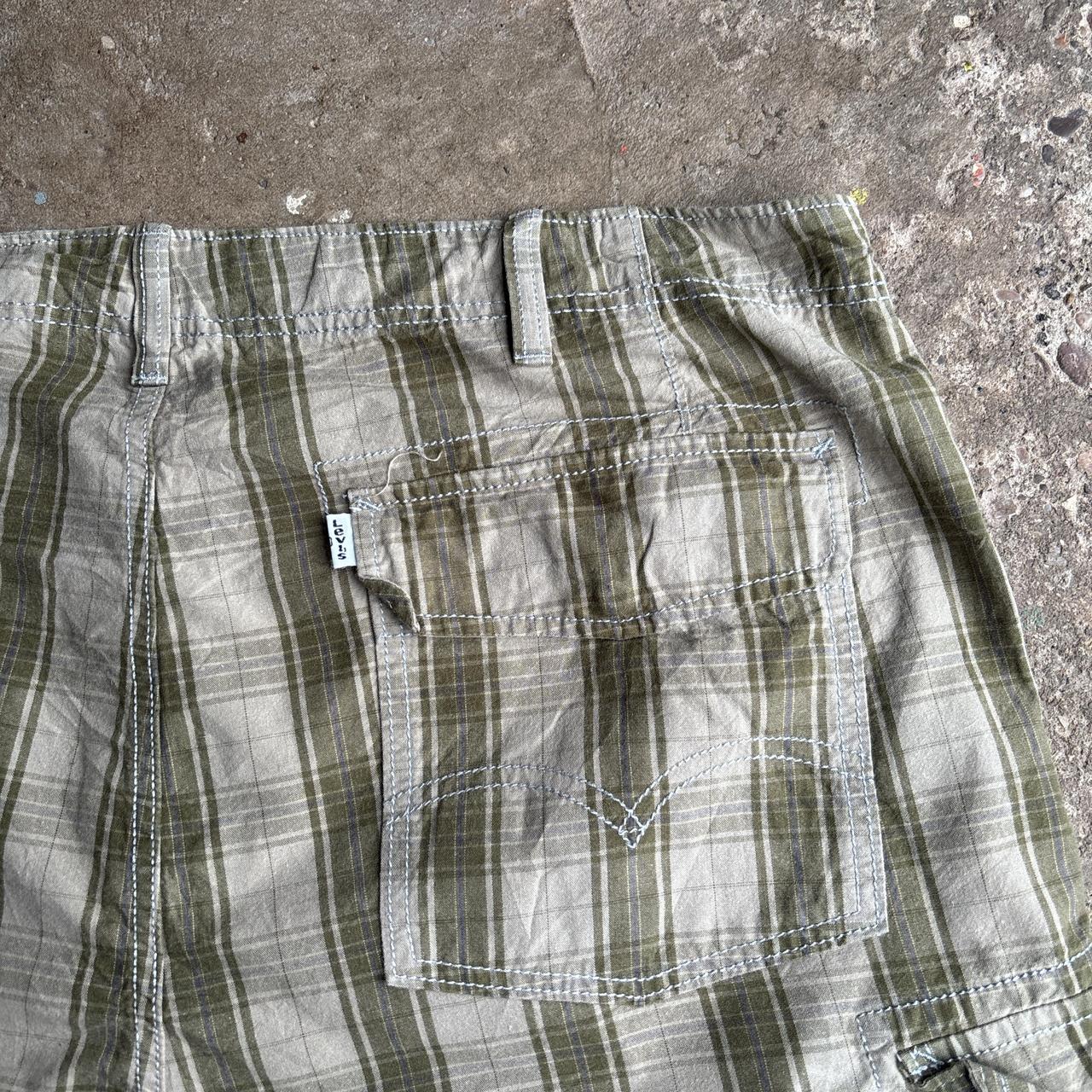 Green Checkered Levi’s Cargo Shorts