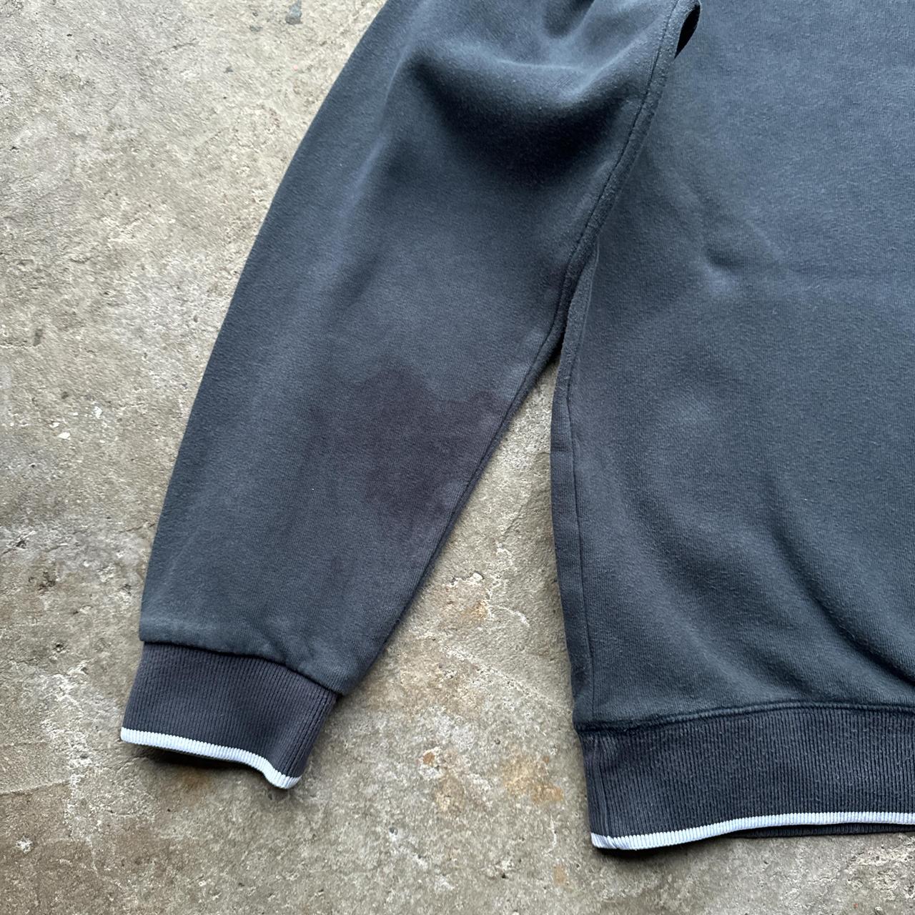 Navy sweatshirt with sailing embroidered logo