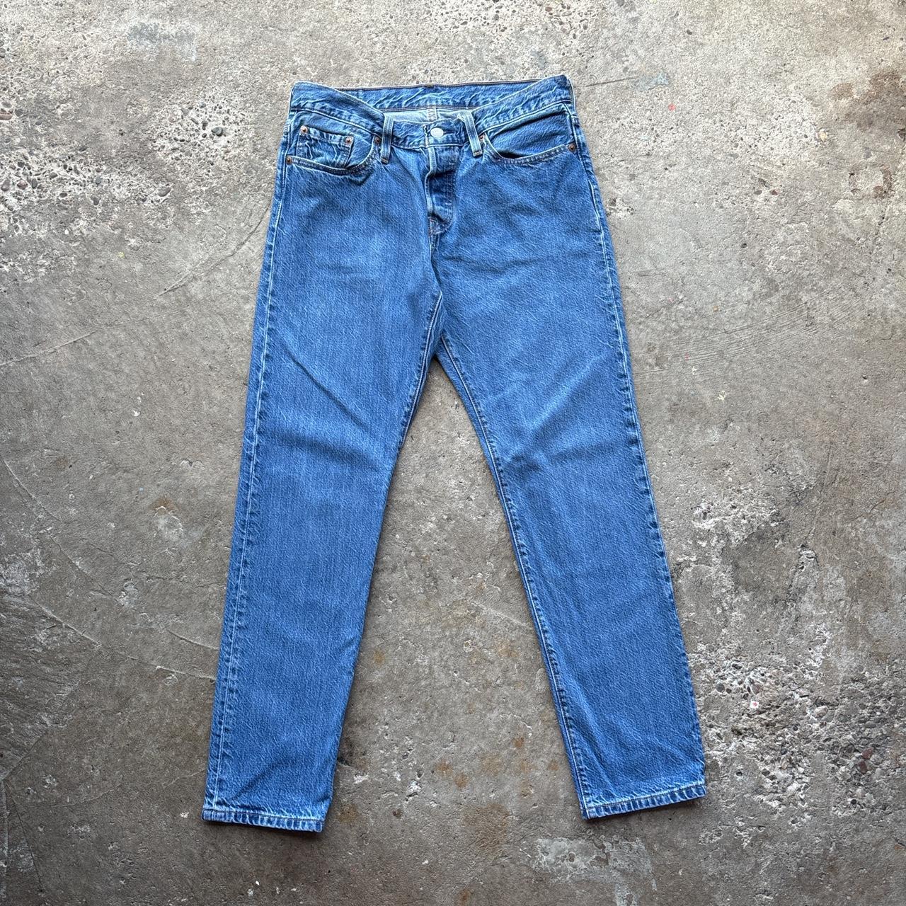 Blue denim Levi’s Jeans
