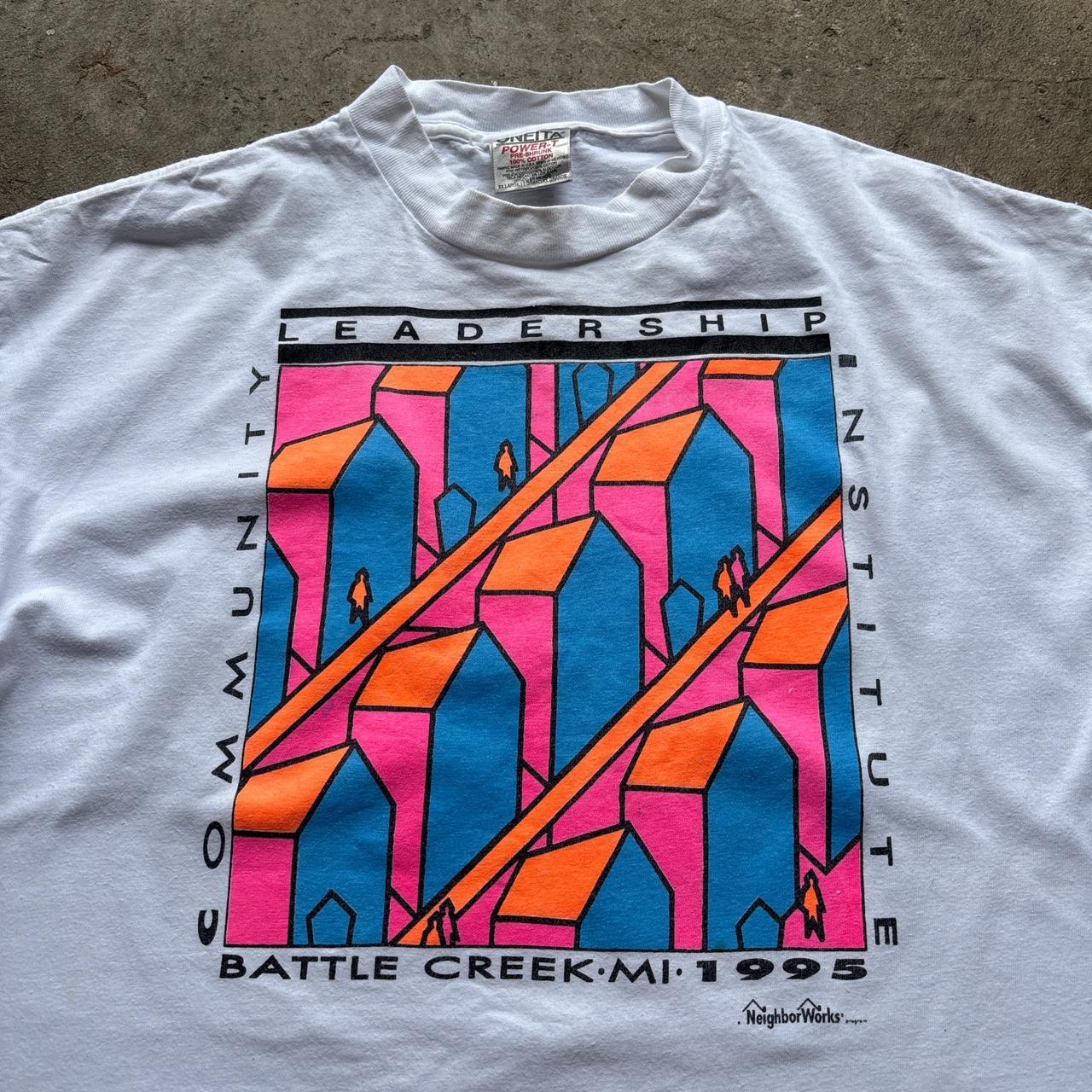 90s white graphic single stitch tee with ‘leadership’ graphic - XXL