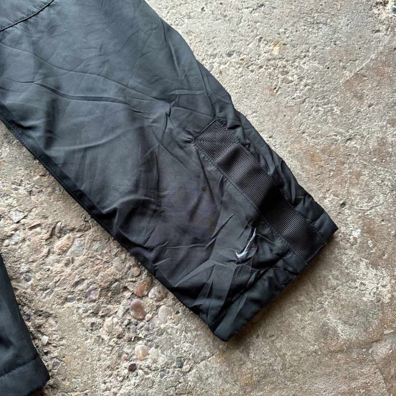 00s Black Nike jacket