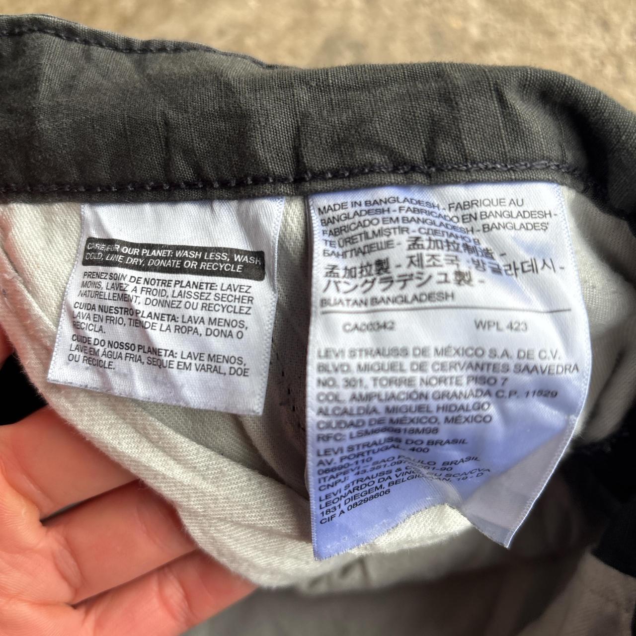 Black/Dark Grey Levi’s Cargo Pants