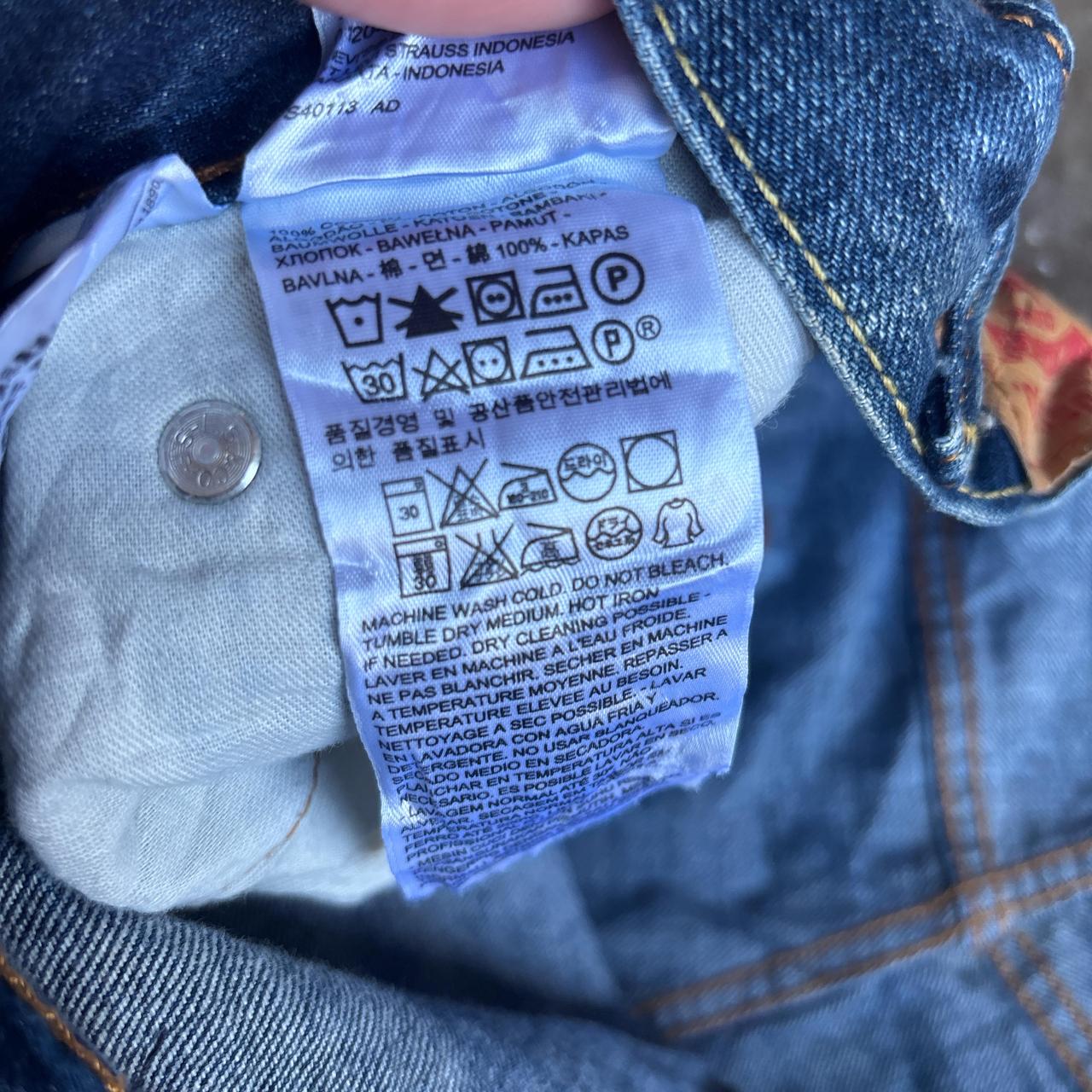 Blue Denim Levi’s Jorts