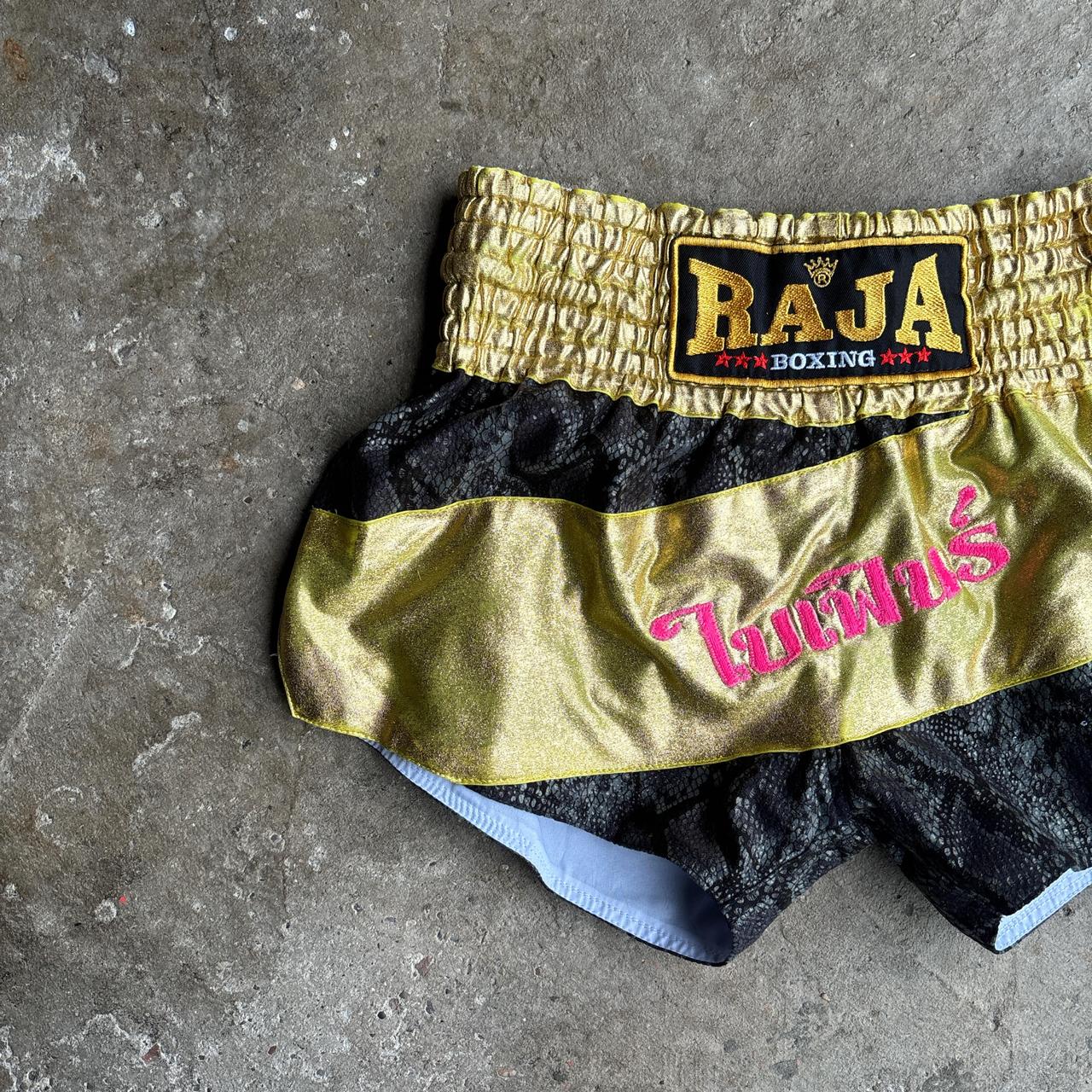 Snake Print ‘Raja Boxing’ Thai Kickboxing Shorts