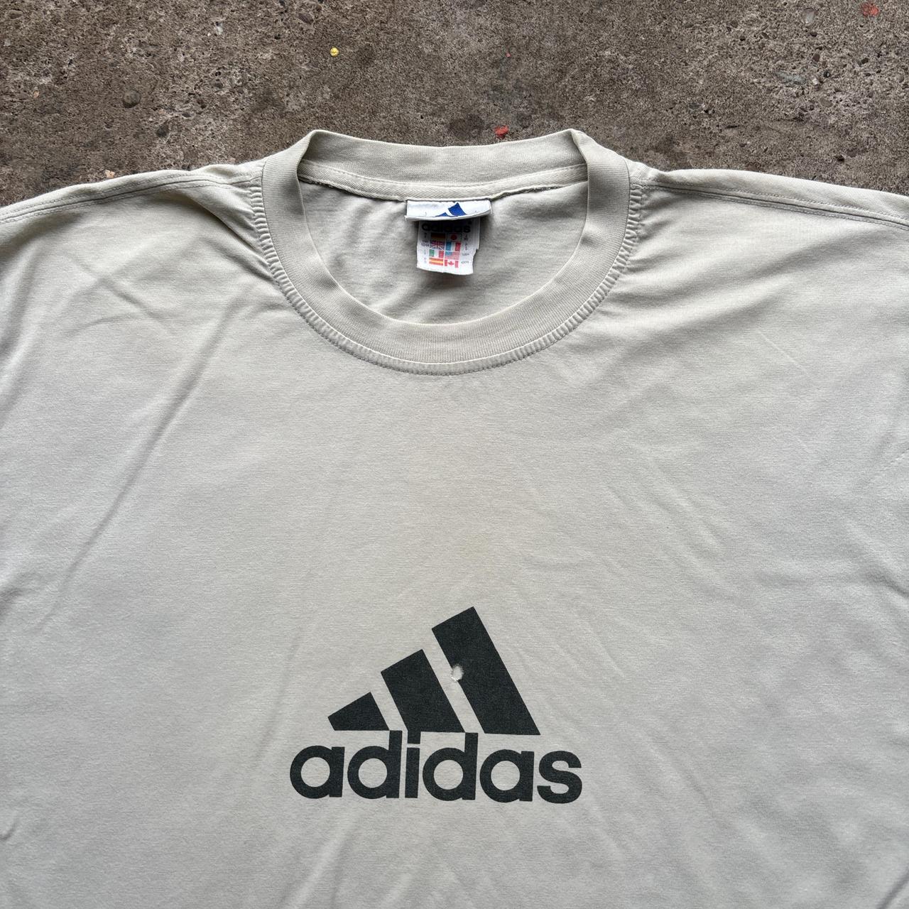 Vintage cream adidas t-shirt