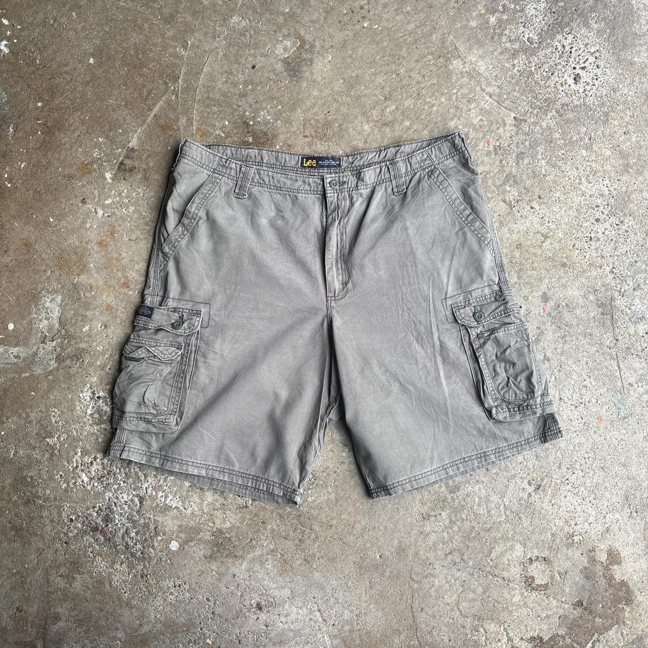 Khaki Green Lee Cargo shorts