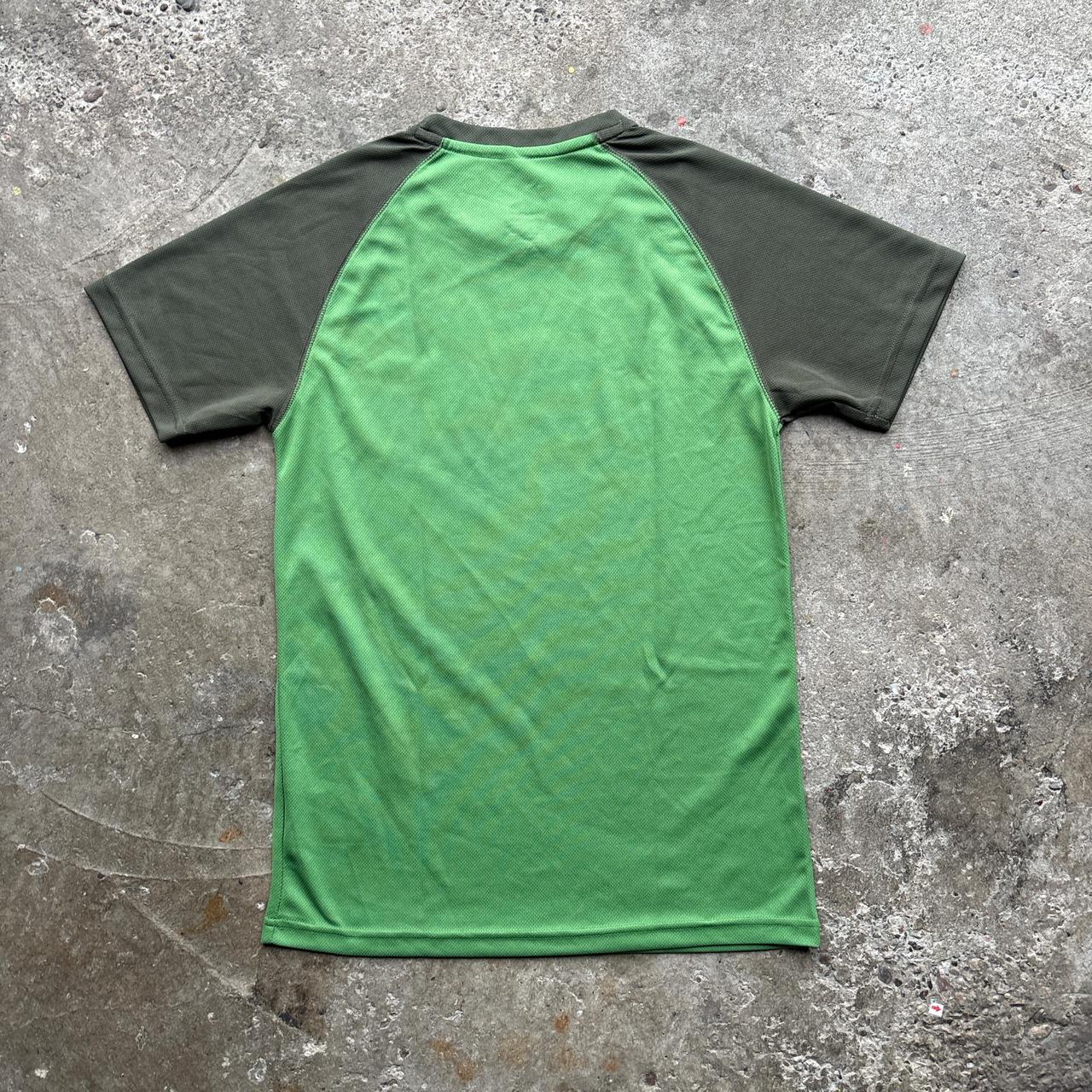 Green Mountain Warehouse activewear top