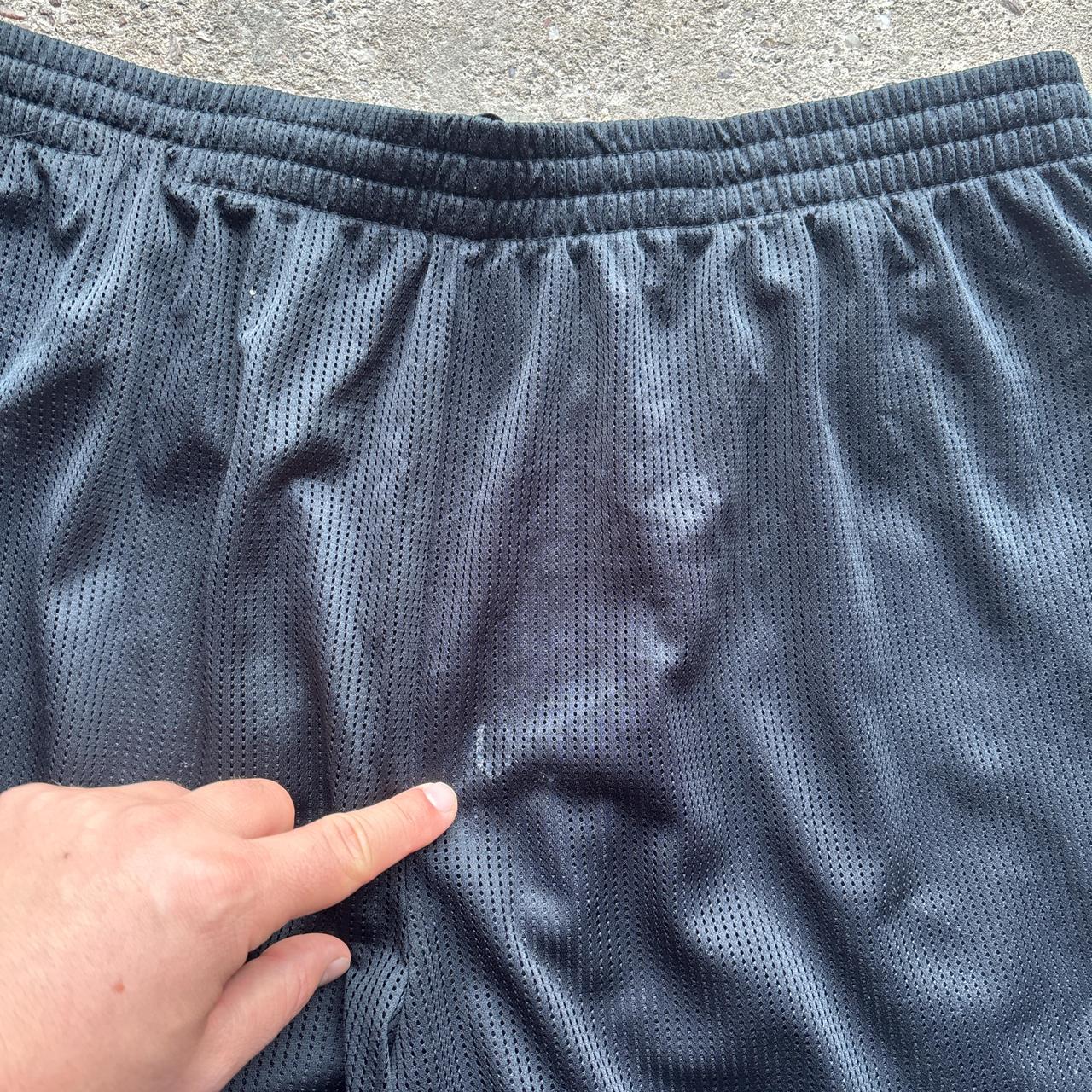 Black Starter Basketball shorts - L