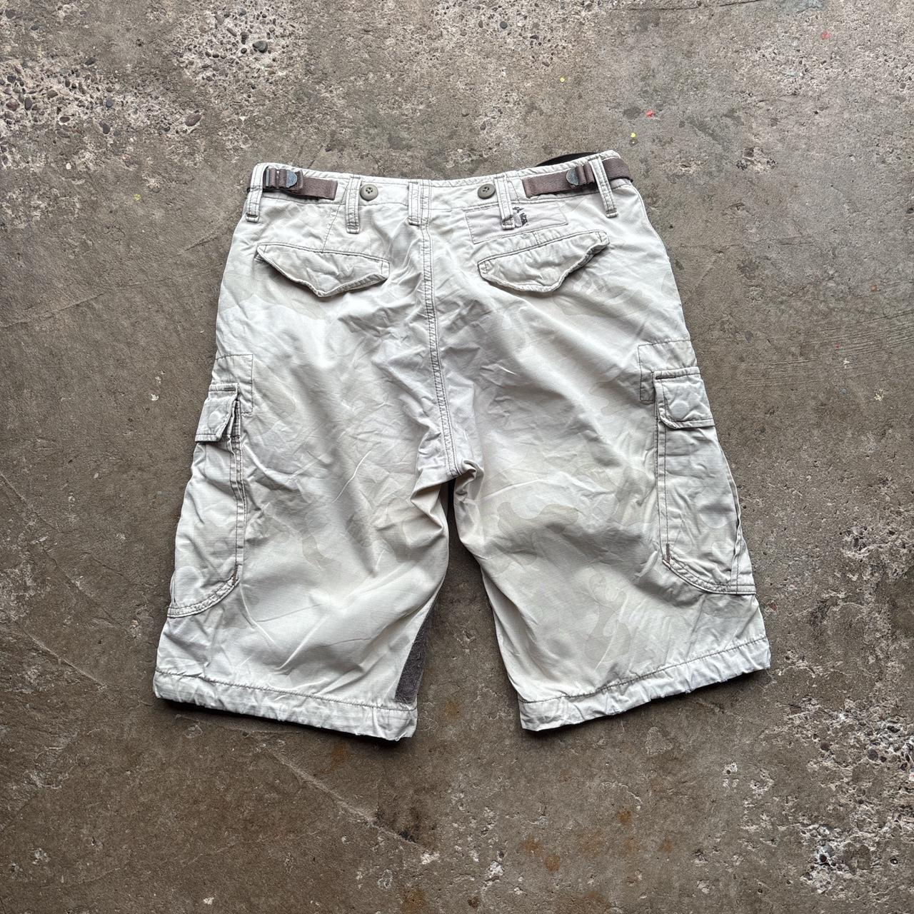 Cream G-Star camo cargo shorts - W32