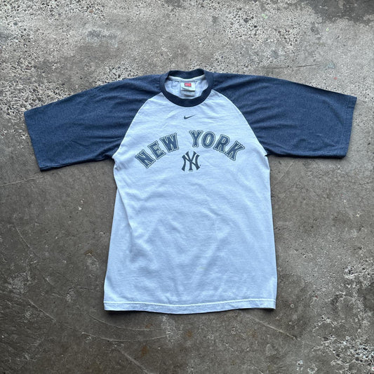 00s White Nike Team New York Yankees Raglan T-shirt - S