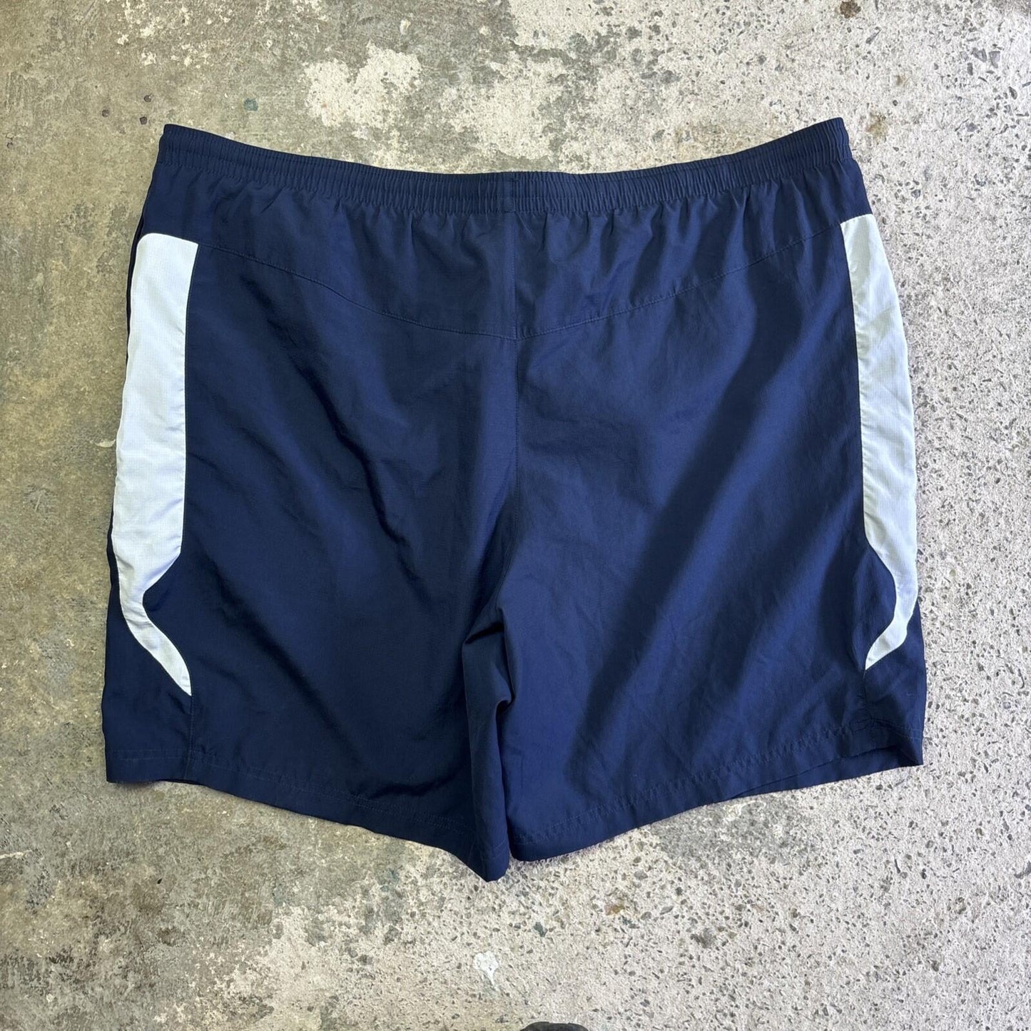 00s Navy & White Umbro England Football Shorts | XXL