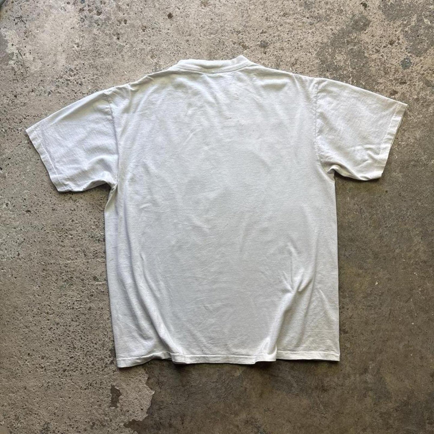 Vintage White ‘Norton’s Tavern’ 1991 single stitch t-shirt - XL
