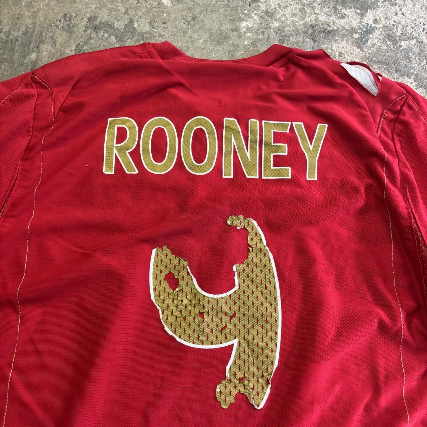 2006-08 Umbro England Rooney #9 Away Football Men’s Shirt | M