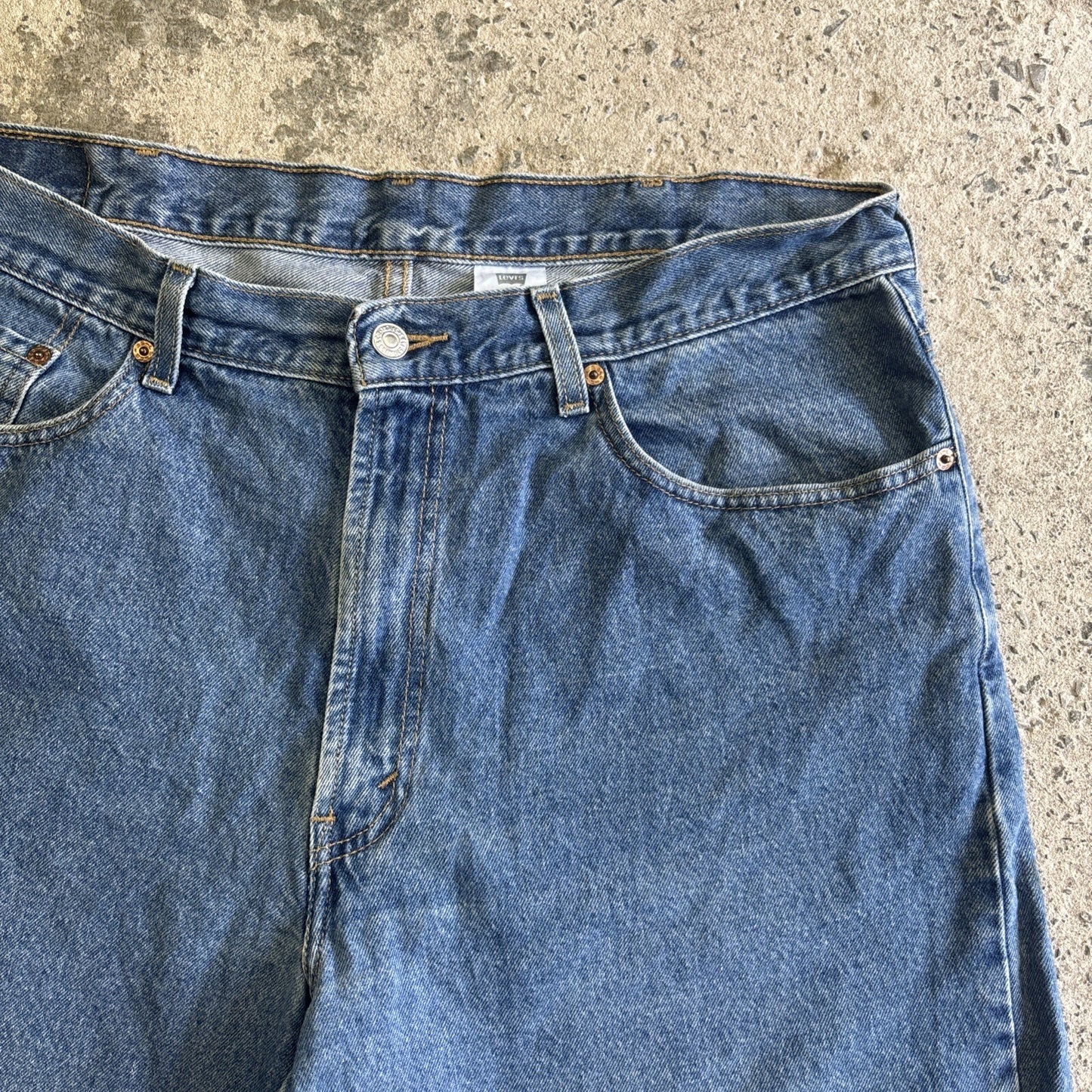 Blue Denim Levi’s 550 Jean Shorts | W38"