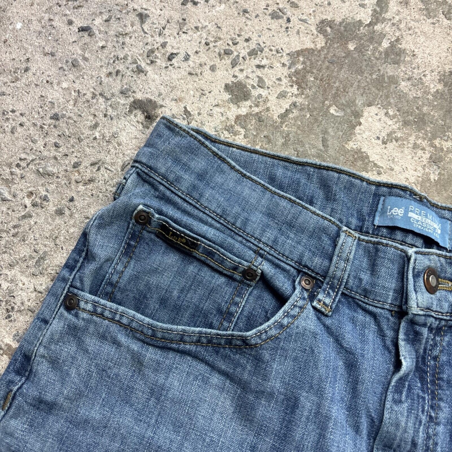 Premium Lee Denim Men’s Cut Off Shorts | W32
