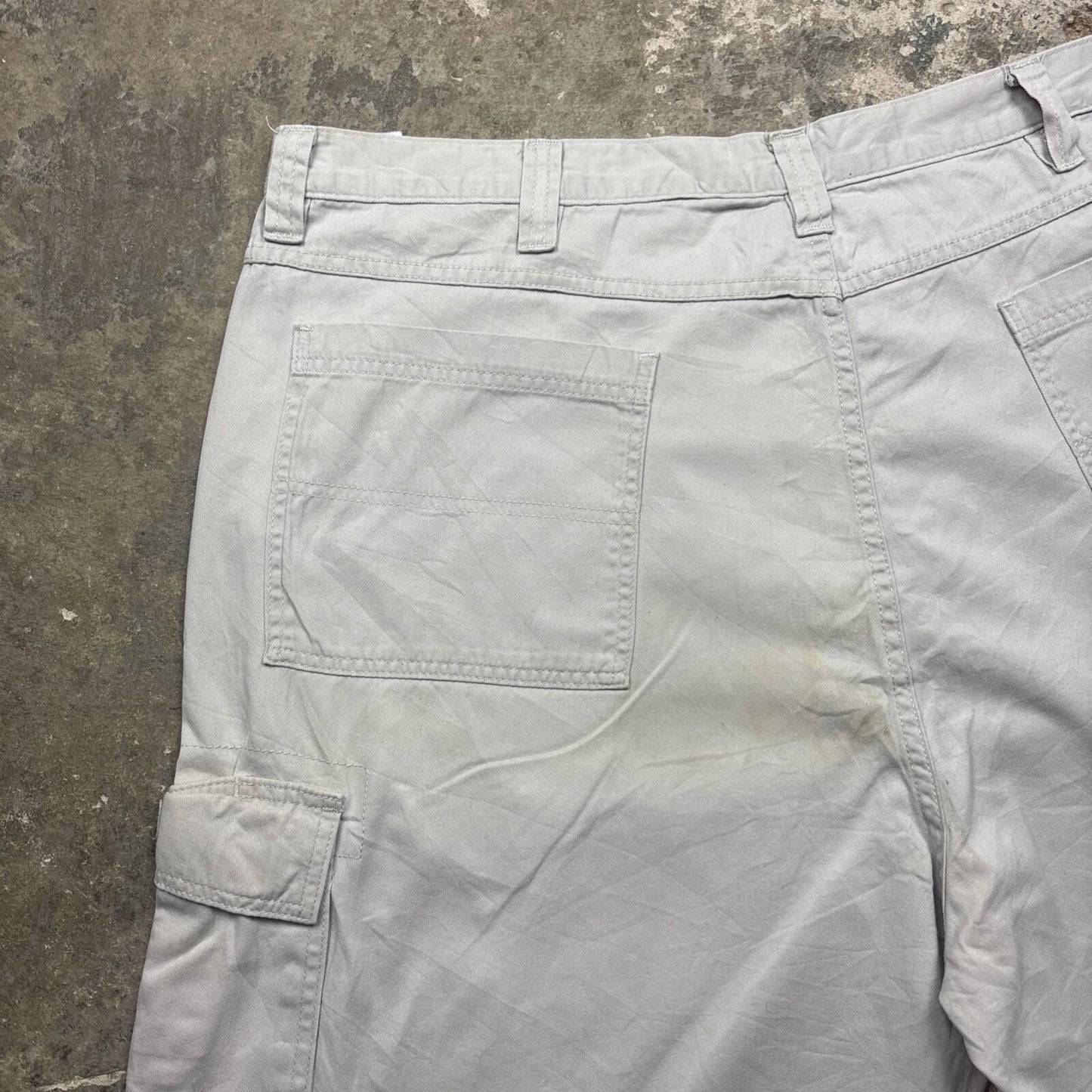 Cream Wrangler Cotton Cargo Shorts | W40"